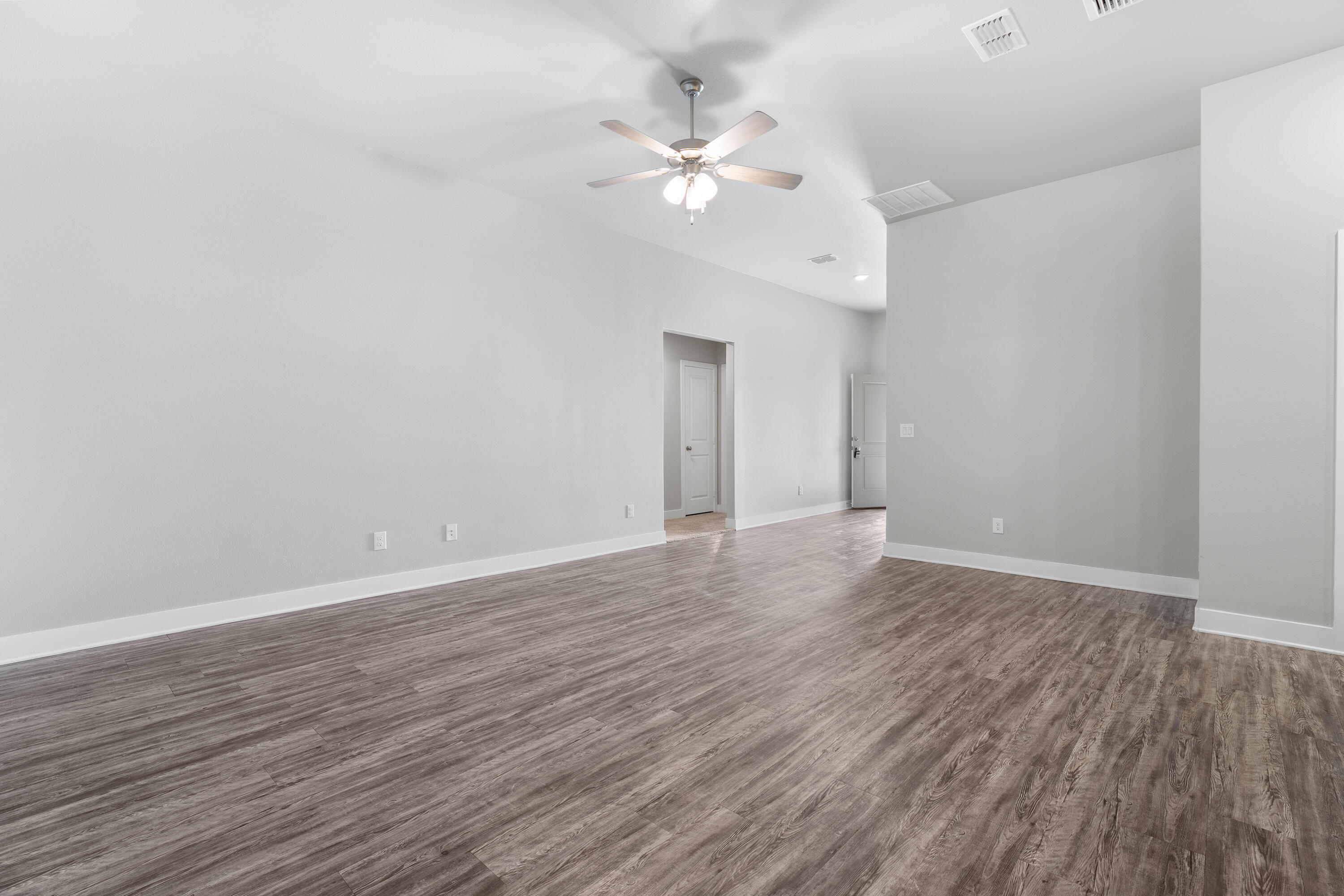 13704 Terrell Avenue