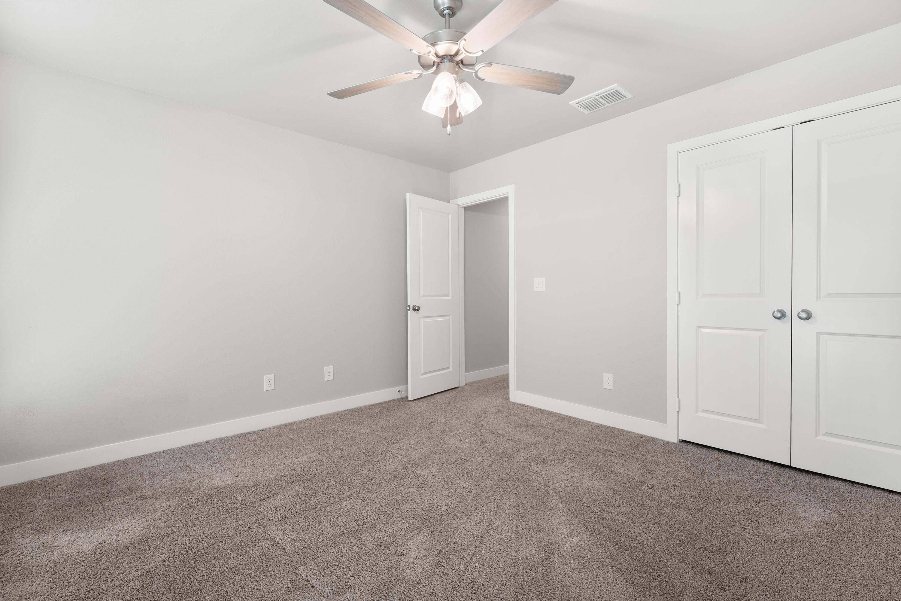 13704 Terrell Avenue
