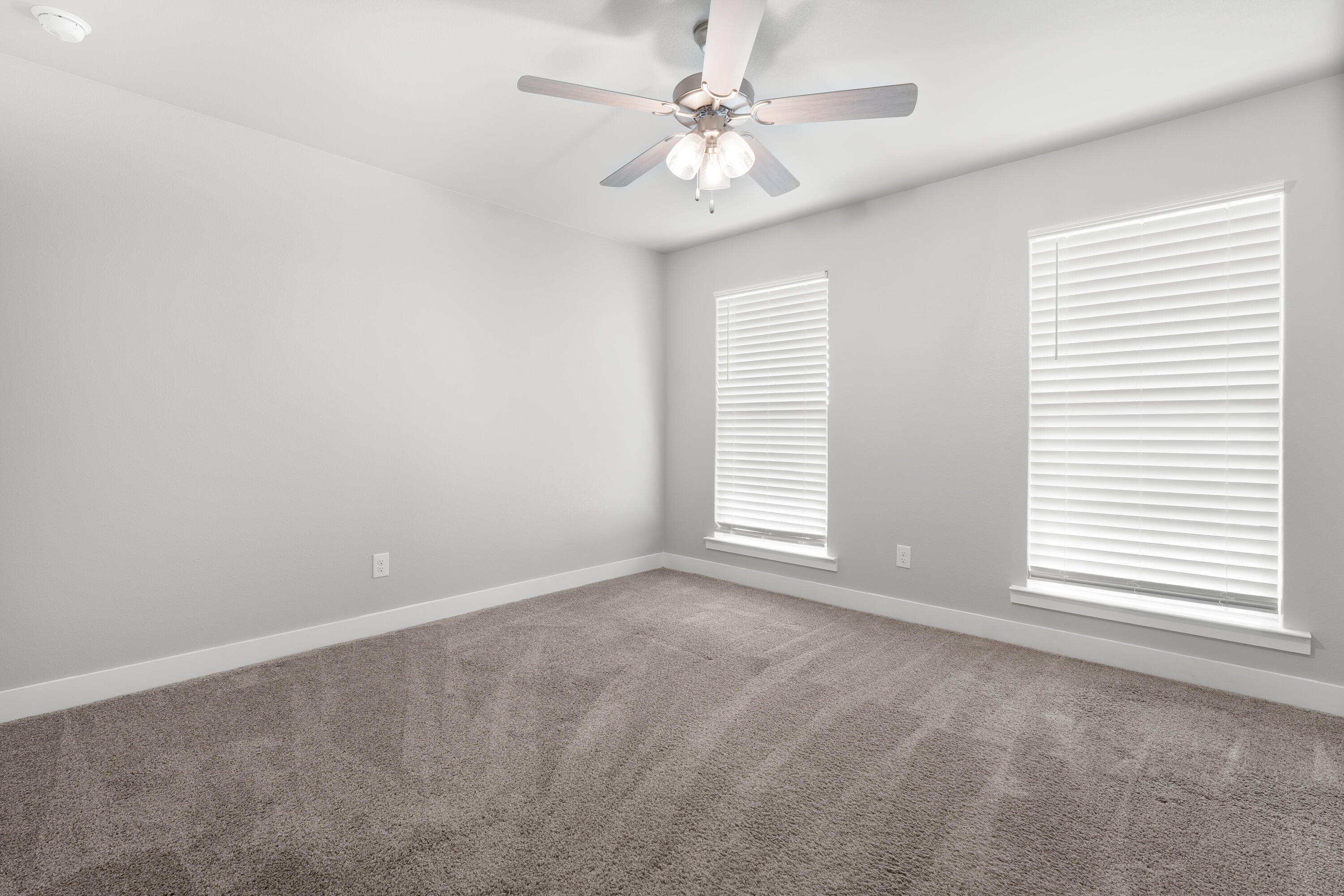 13704 Terrell Avenue