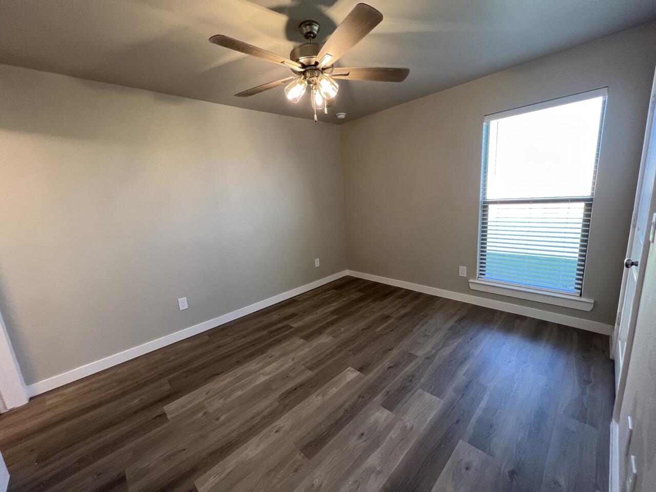 2009 Bryan Avenue, Unit a