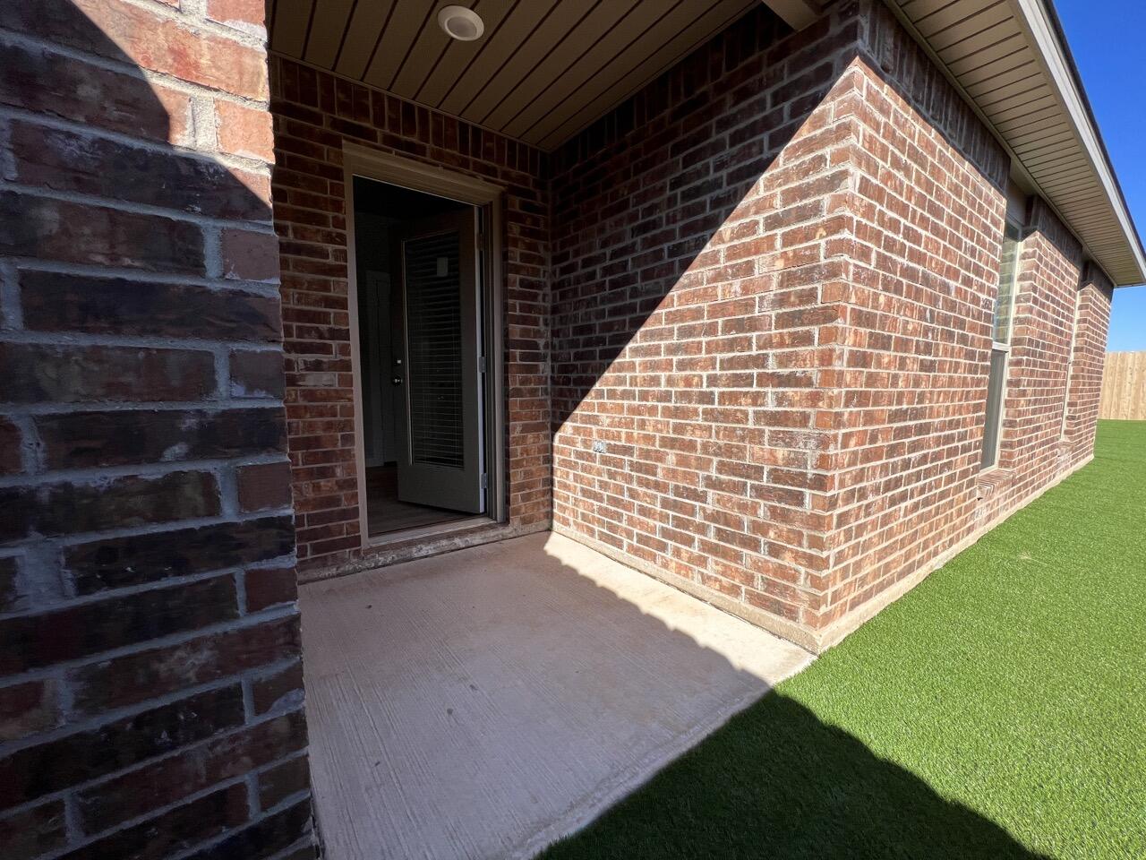 2009 Bryan Avenue, Unit a