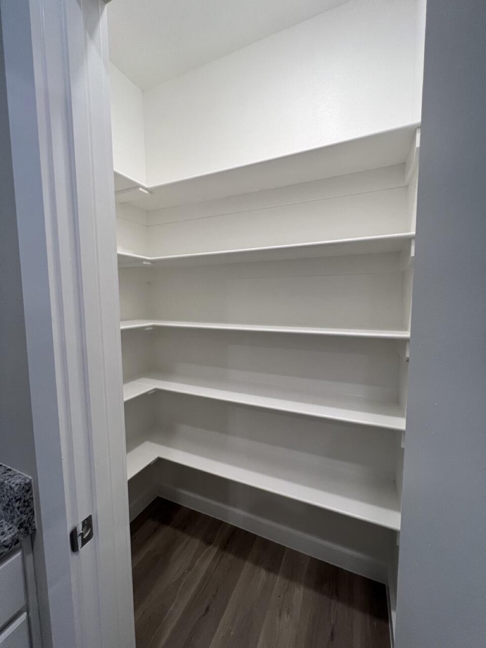 2009 Bryan Avenue, Unit a