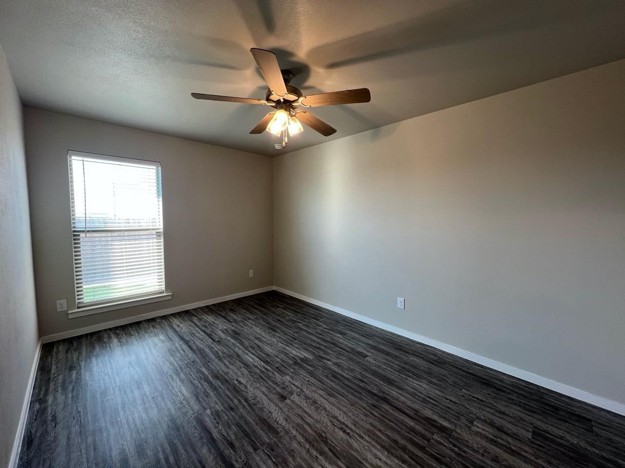 2125 N Texas Avenue, Unit B