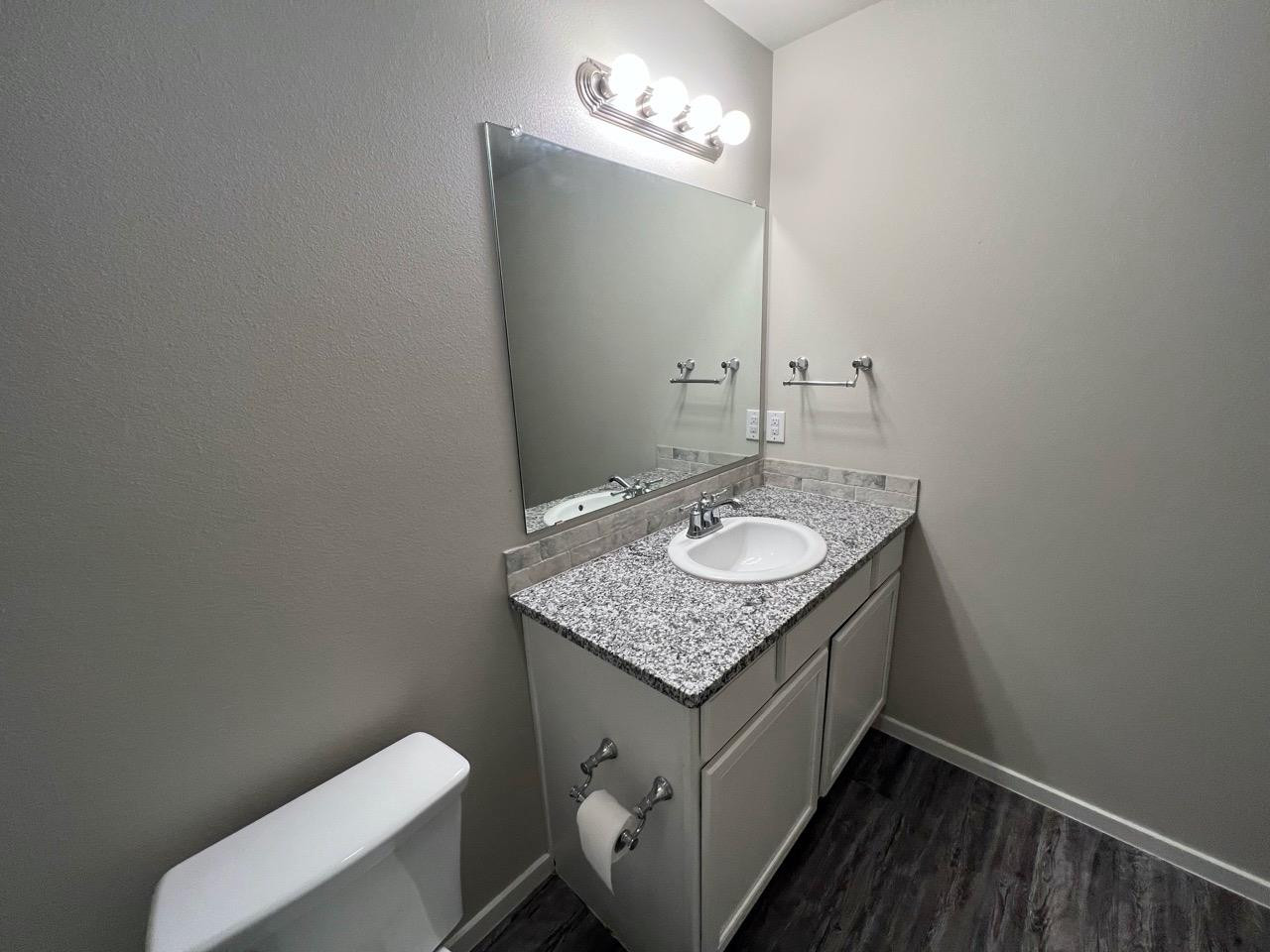 2125 N Texas Avenue, Unit B