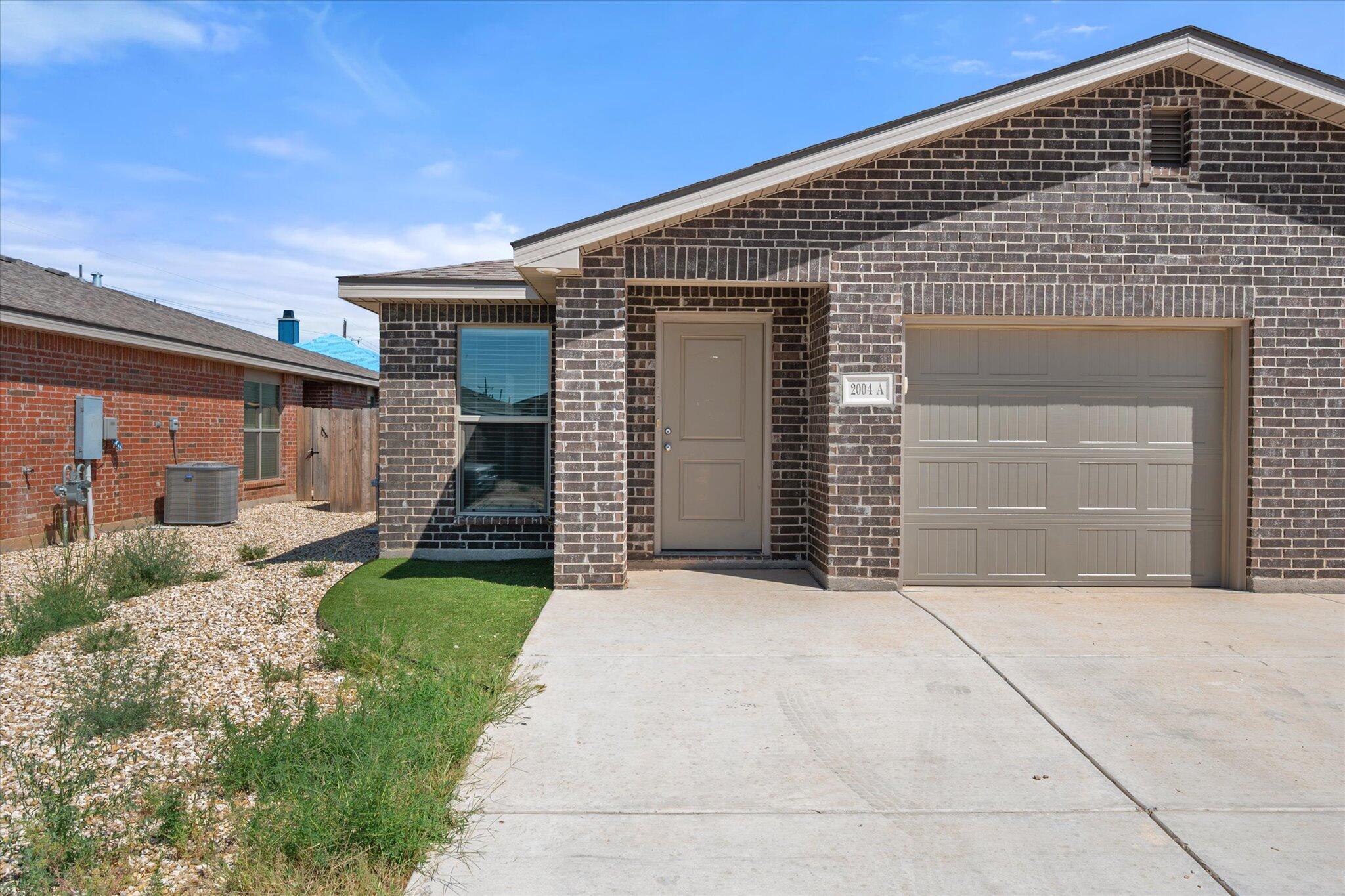 2004 Corpus Avenue