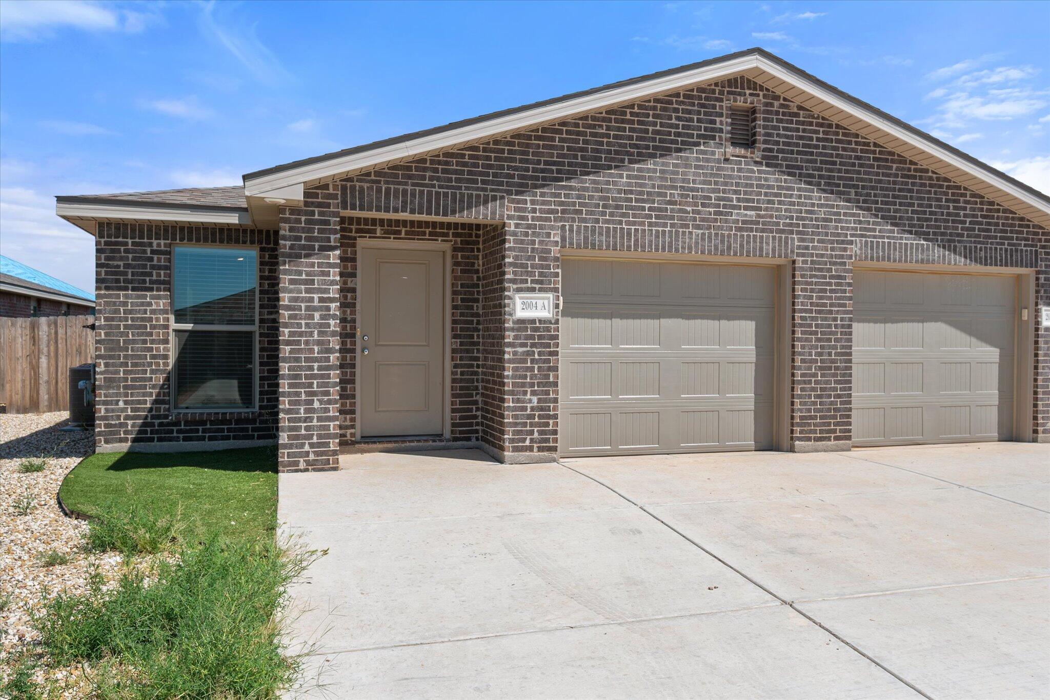 2004 Corpus Avenue