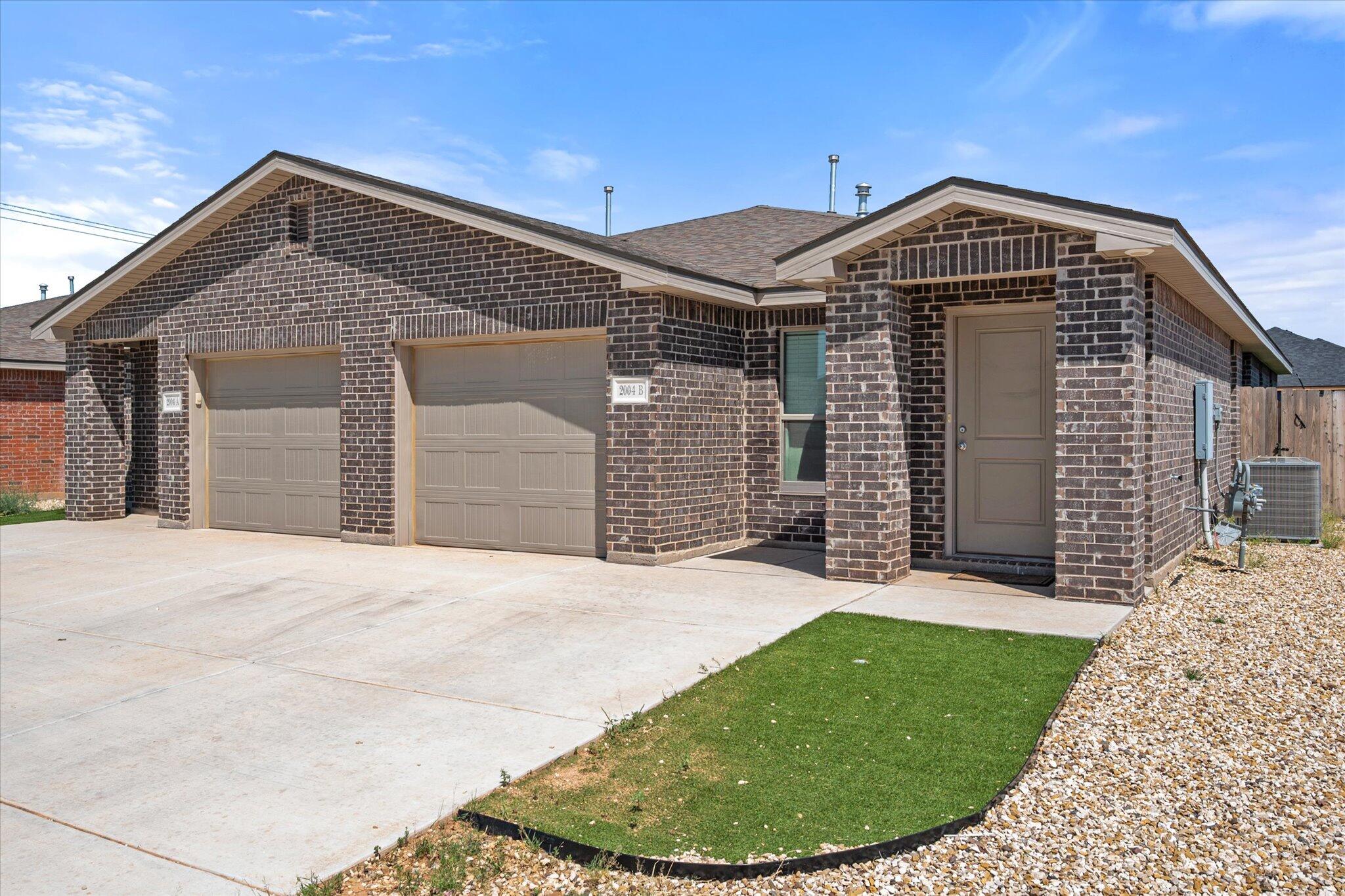 2004 Corpus Avenue