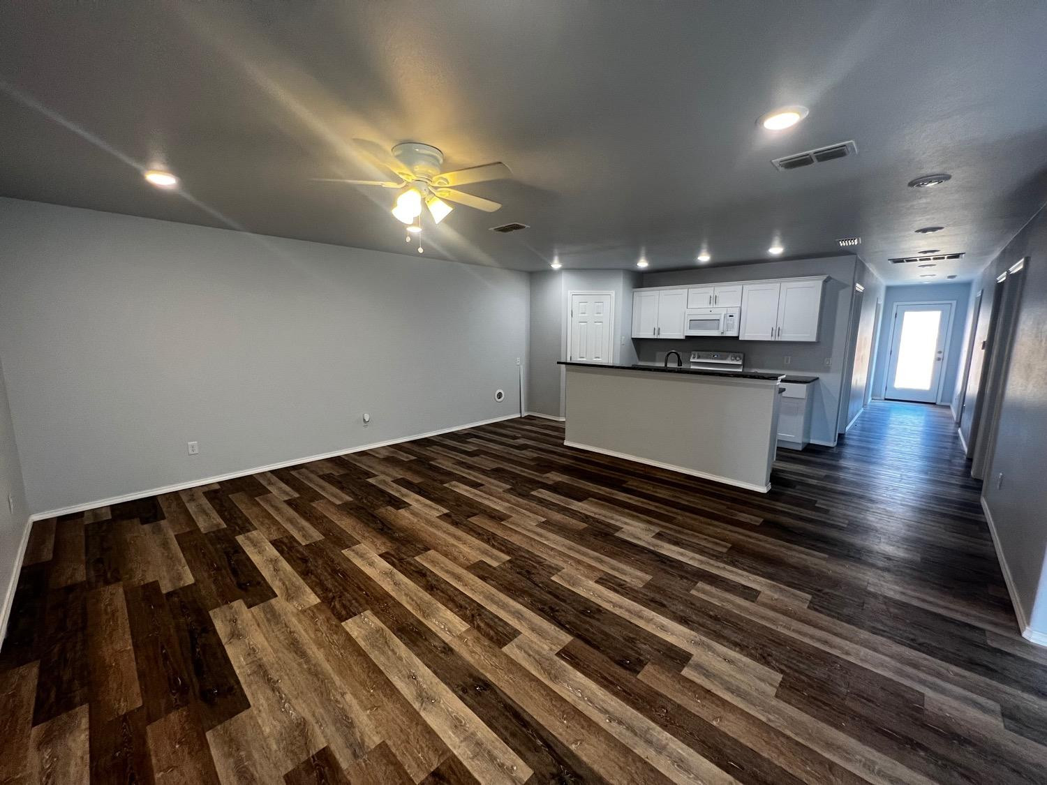5504 Jarvis Street, Unit A