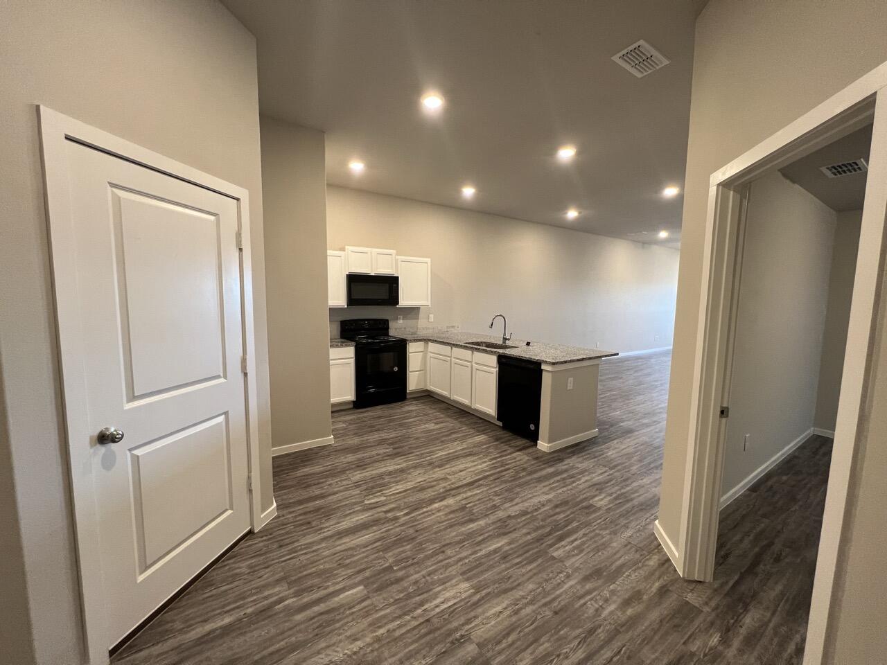 2139 N Texas Avenue, # 1-2