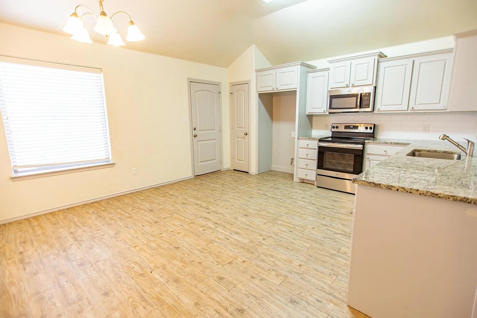 1406 Kingston Street