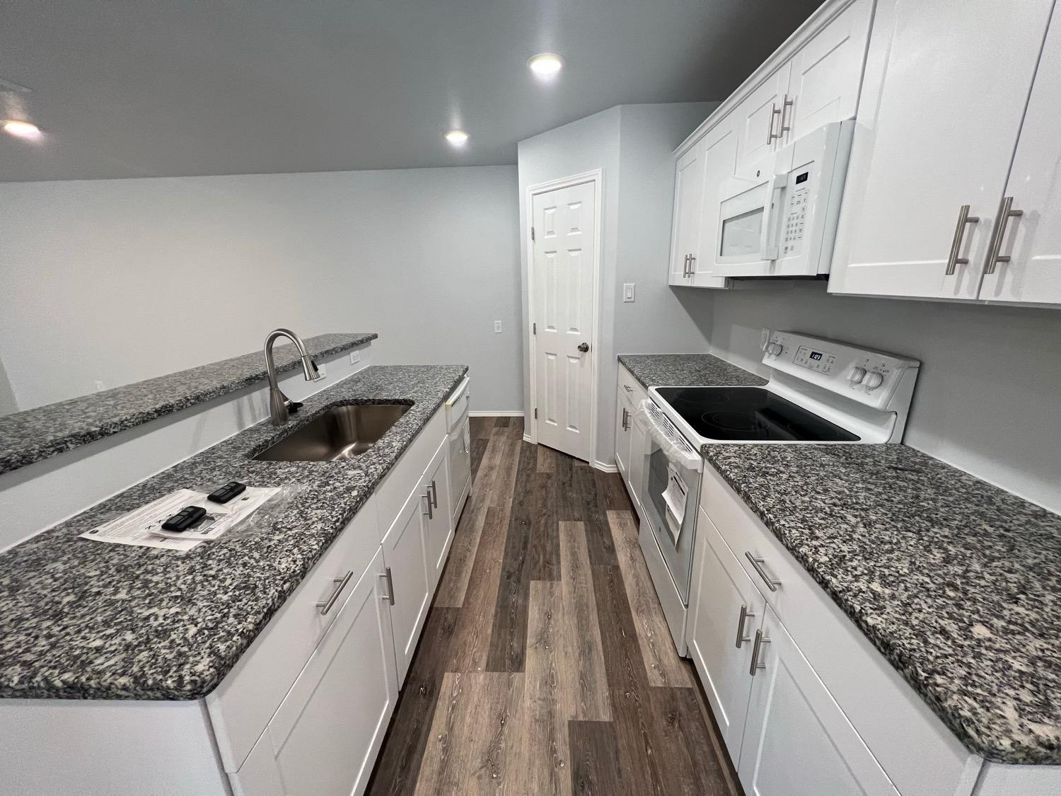 5611 Jarvis Street, Unit B