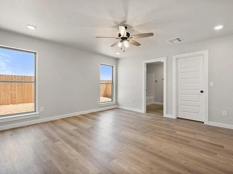 2304 Abbeville Avenue