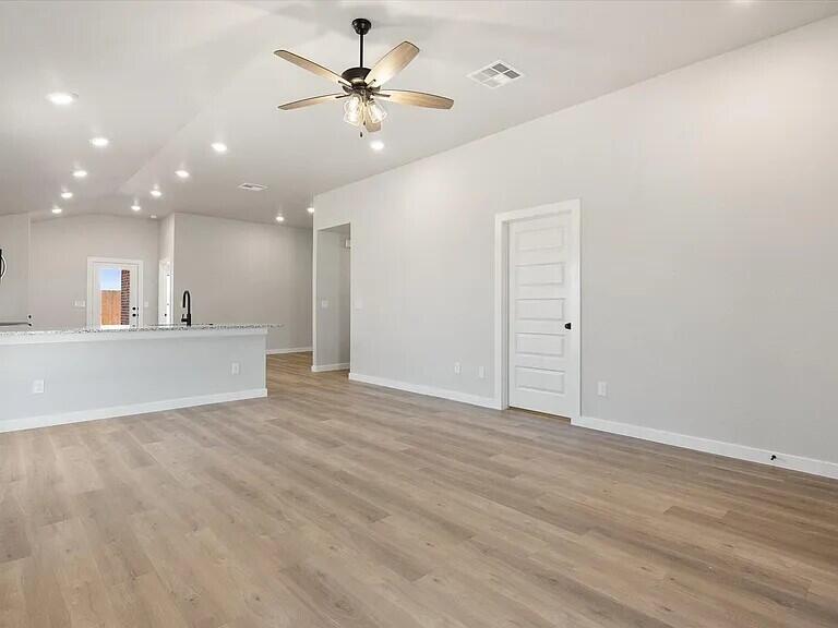 2304 Abbeville Avenue