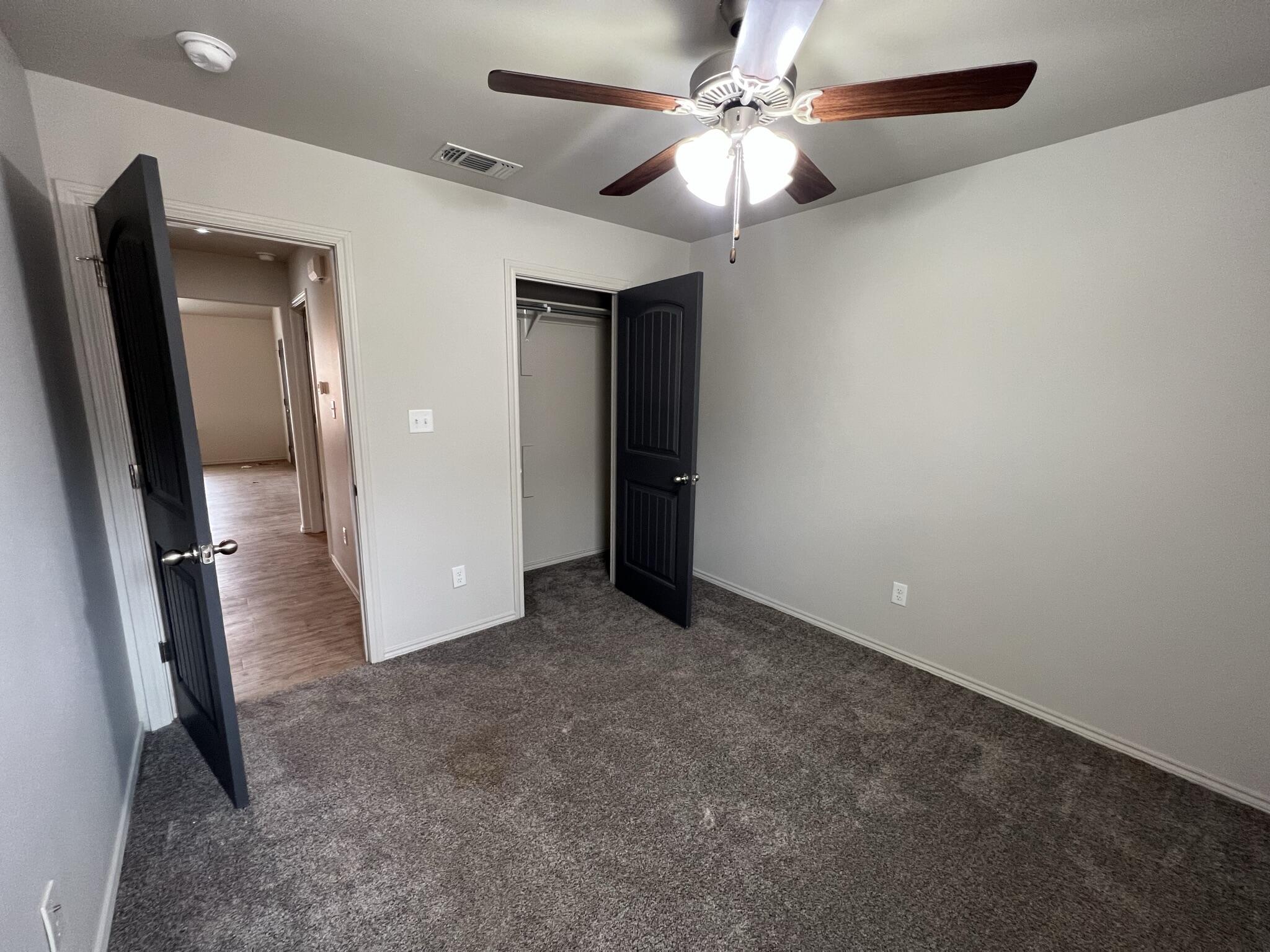 716 Hillshire Avenue