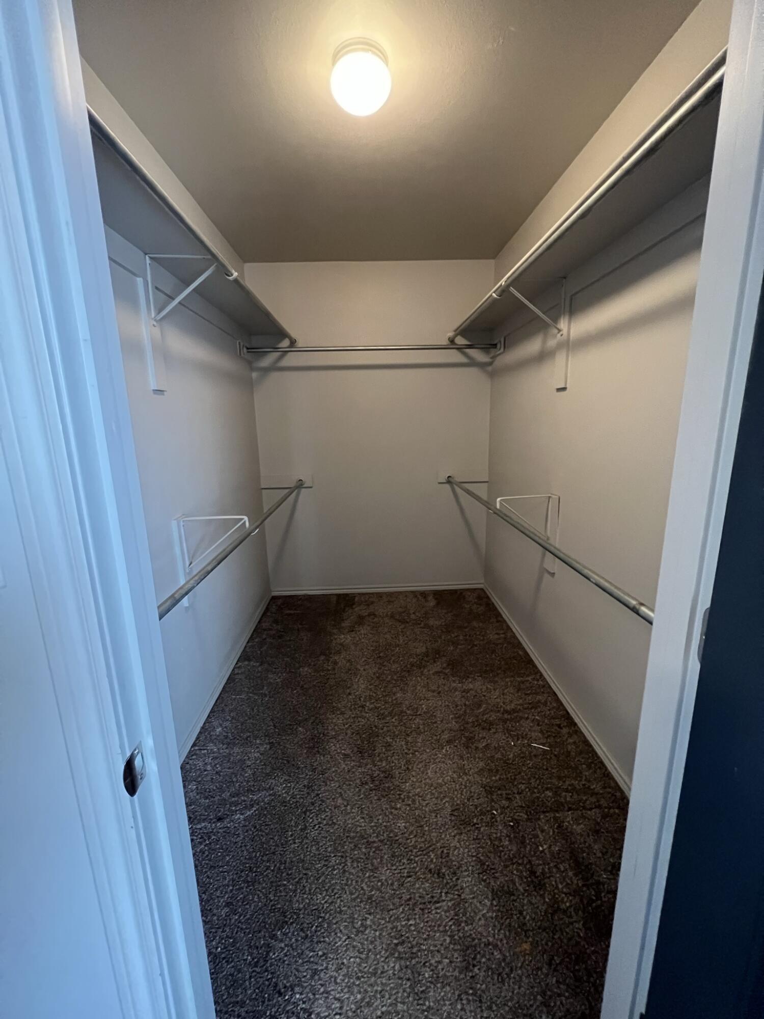 716 Hillshire Avenue