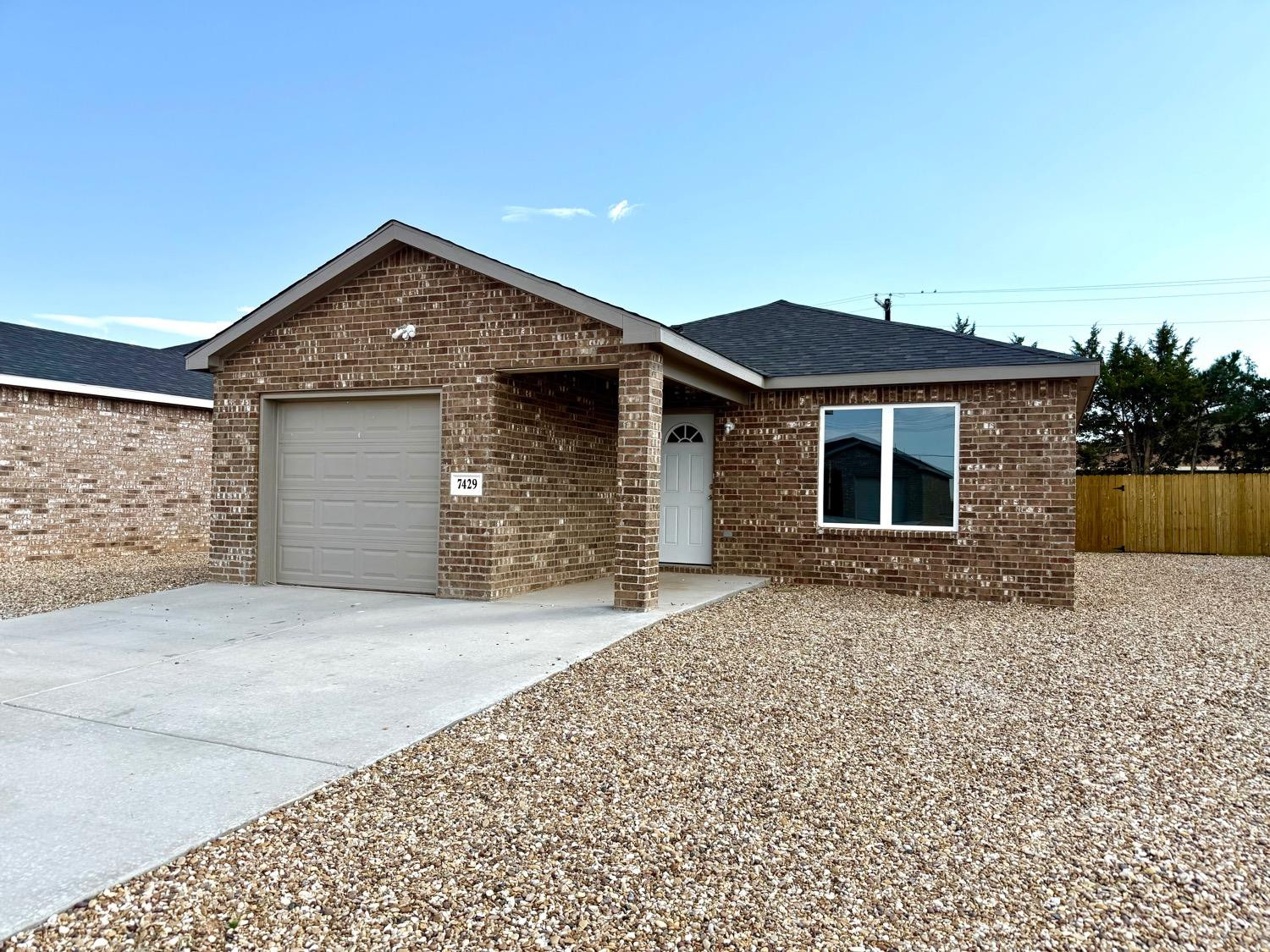 7415 5th Street, UNIT 2