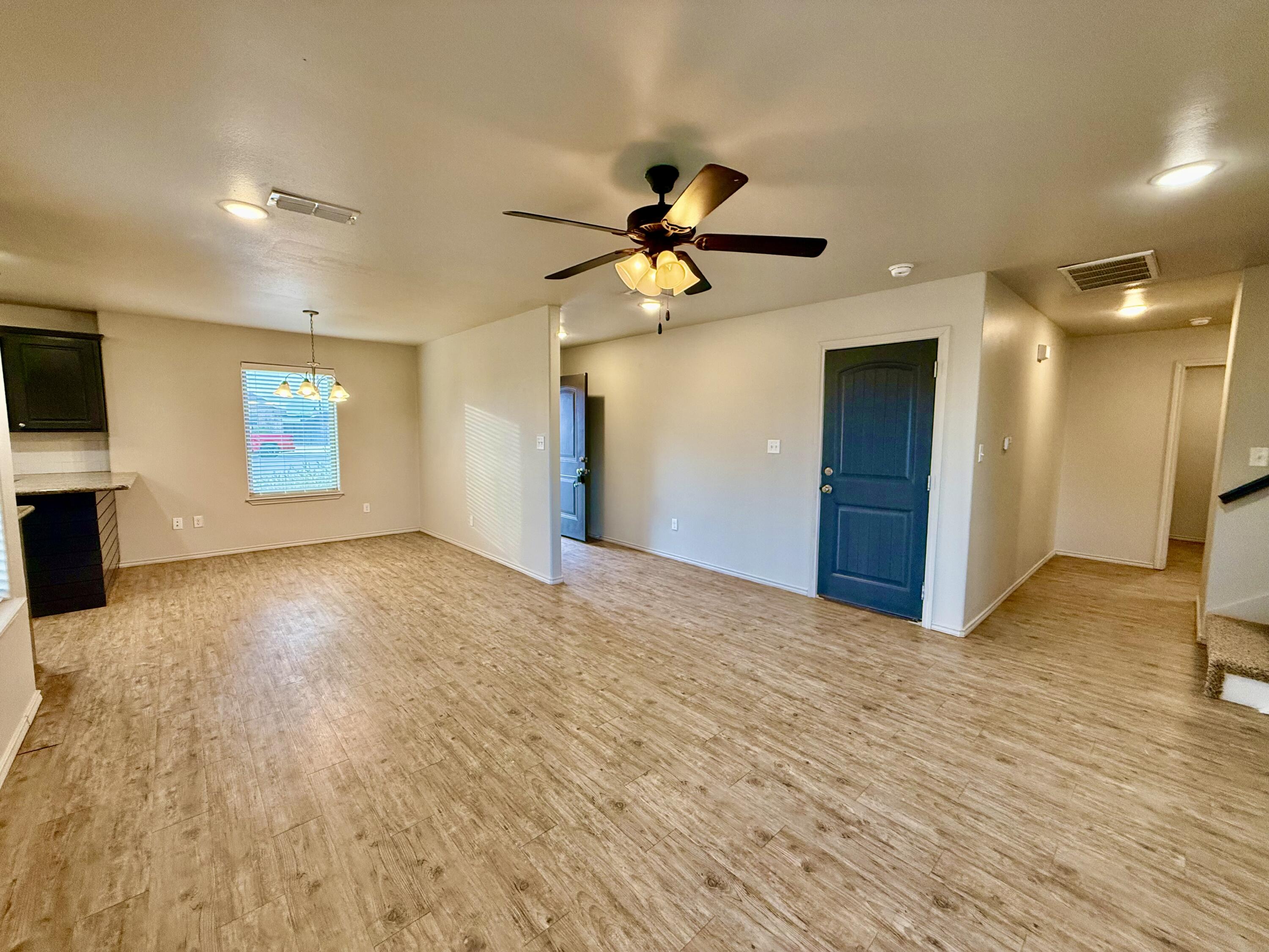 909 Manchester Court