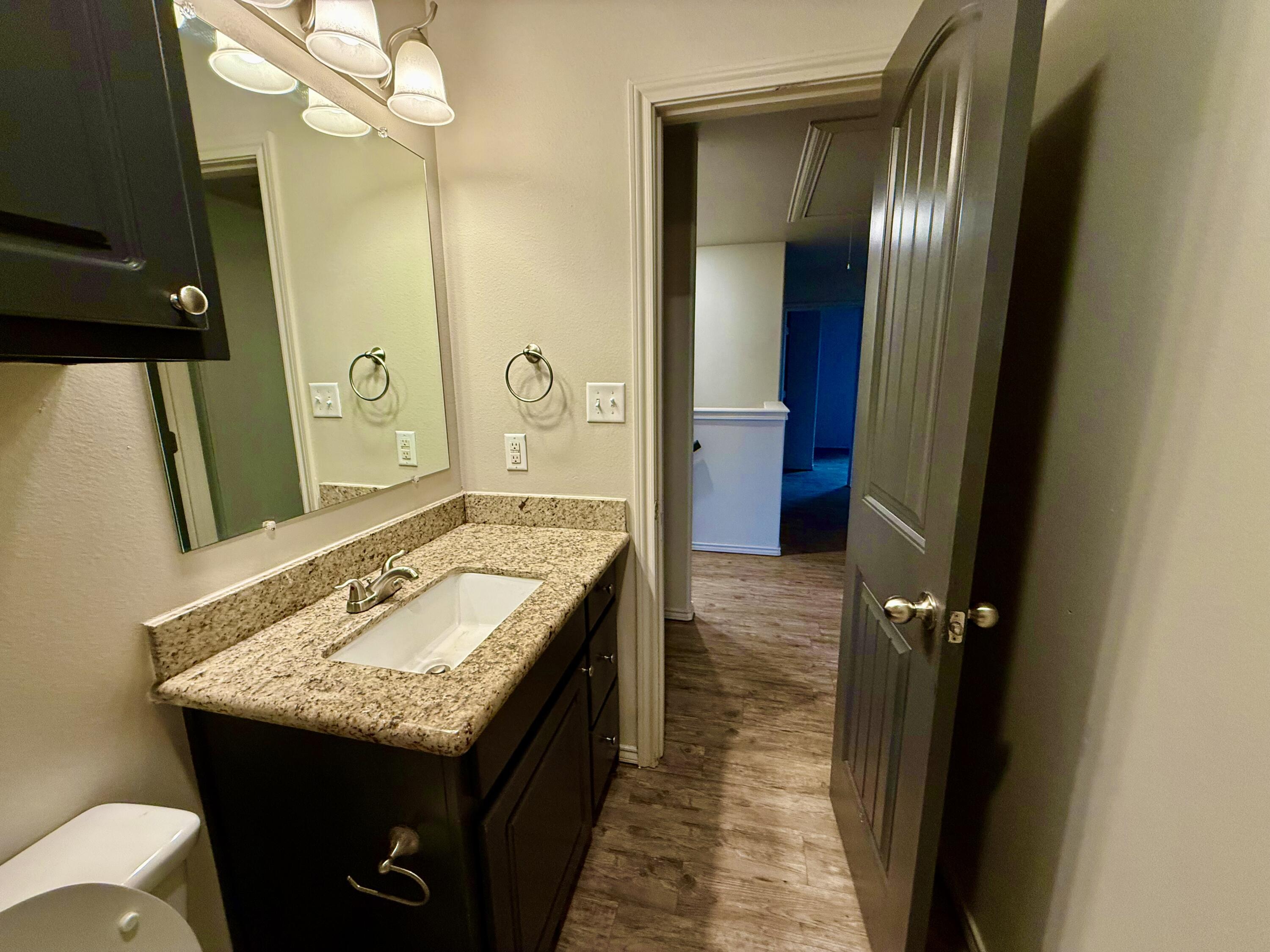 909 Manchester Court