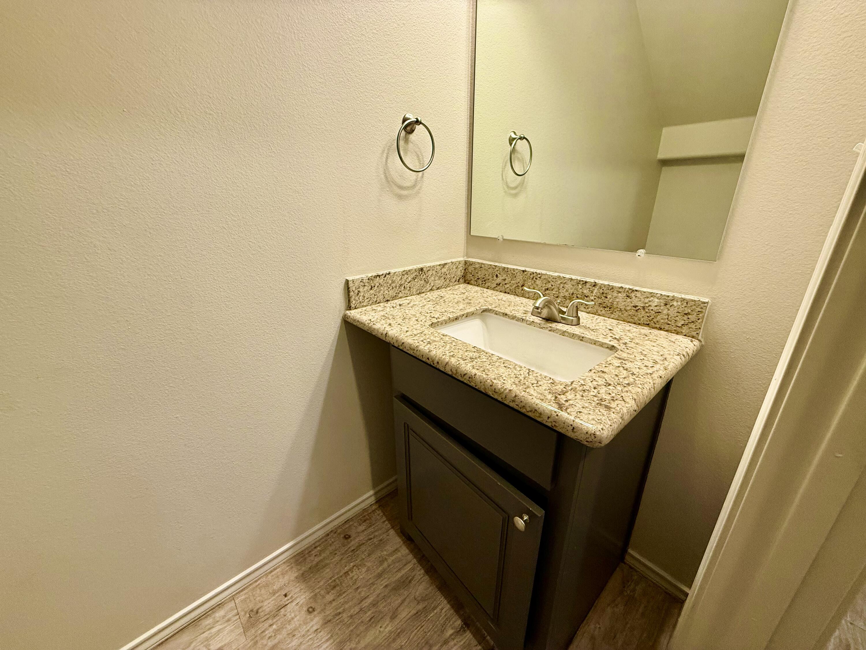 909 Manchester Court