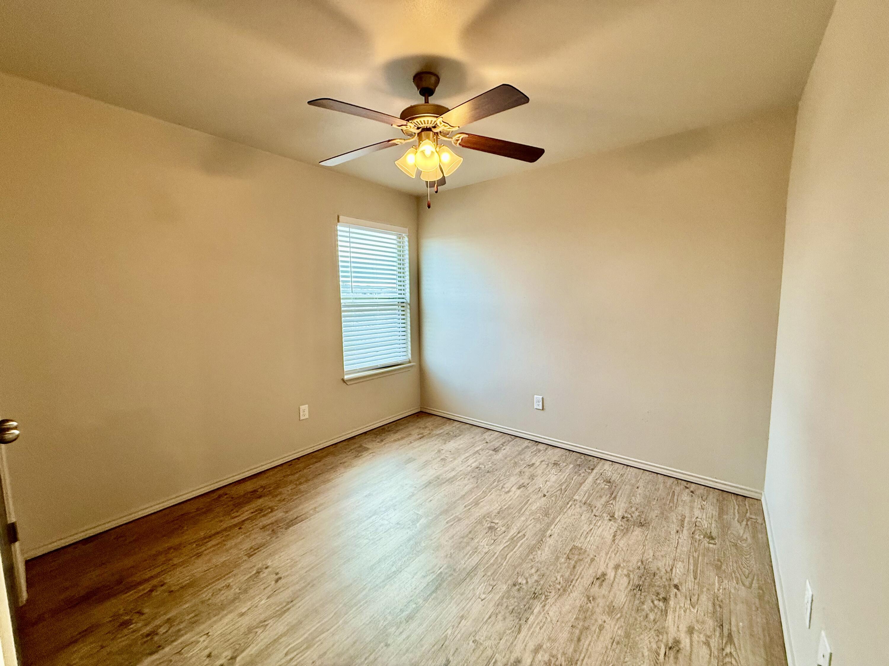 909 Manchester Court