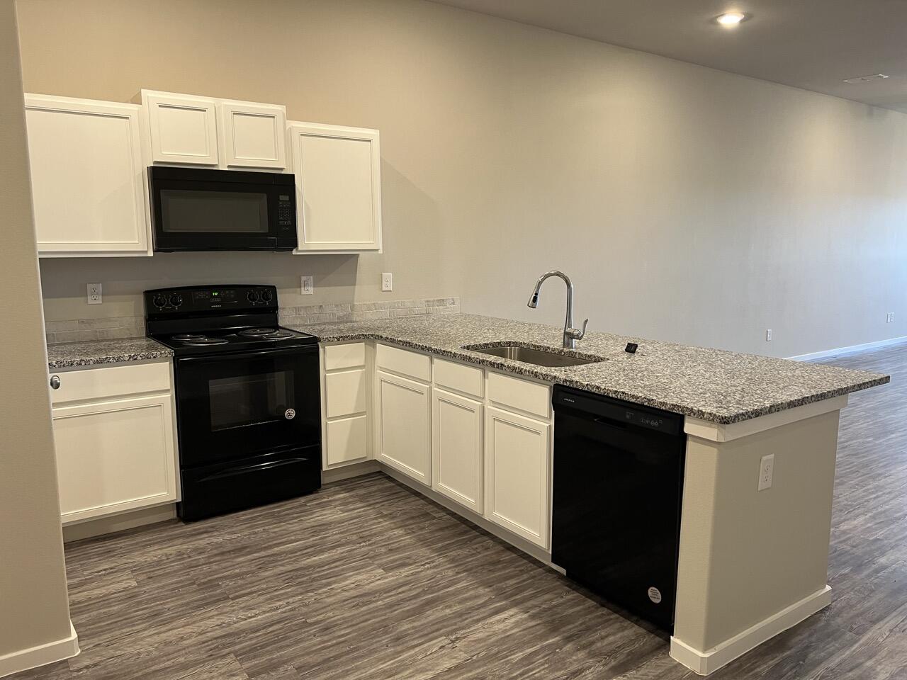 2139 N Texas Avenue, # 1-2