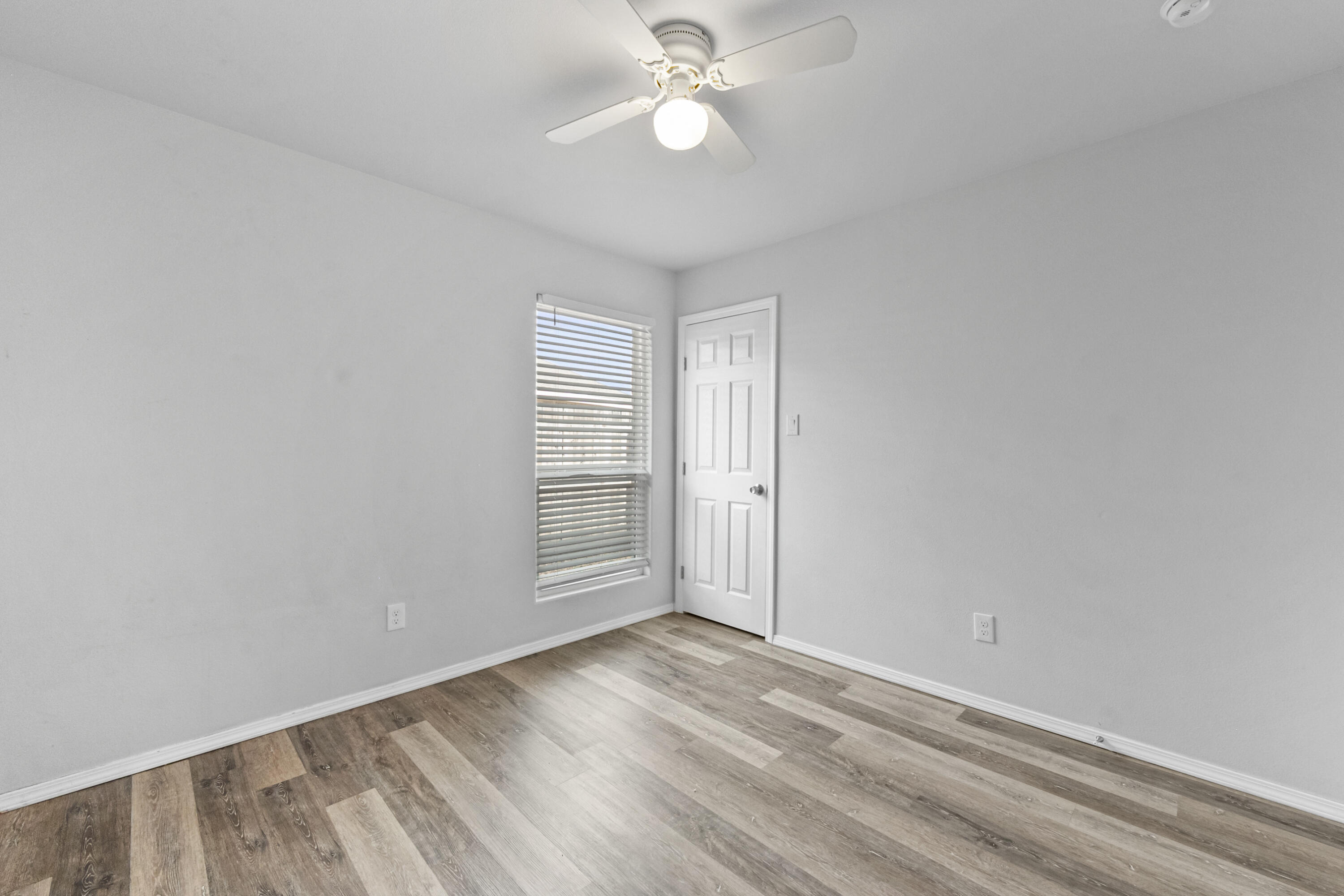 5609 Jarvis Street, Unit B