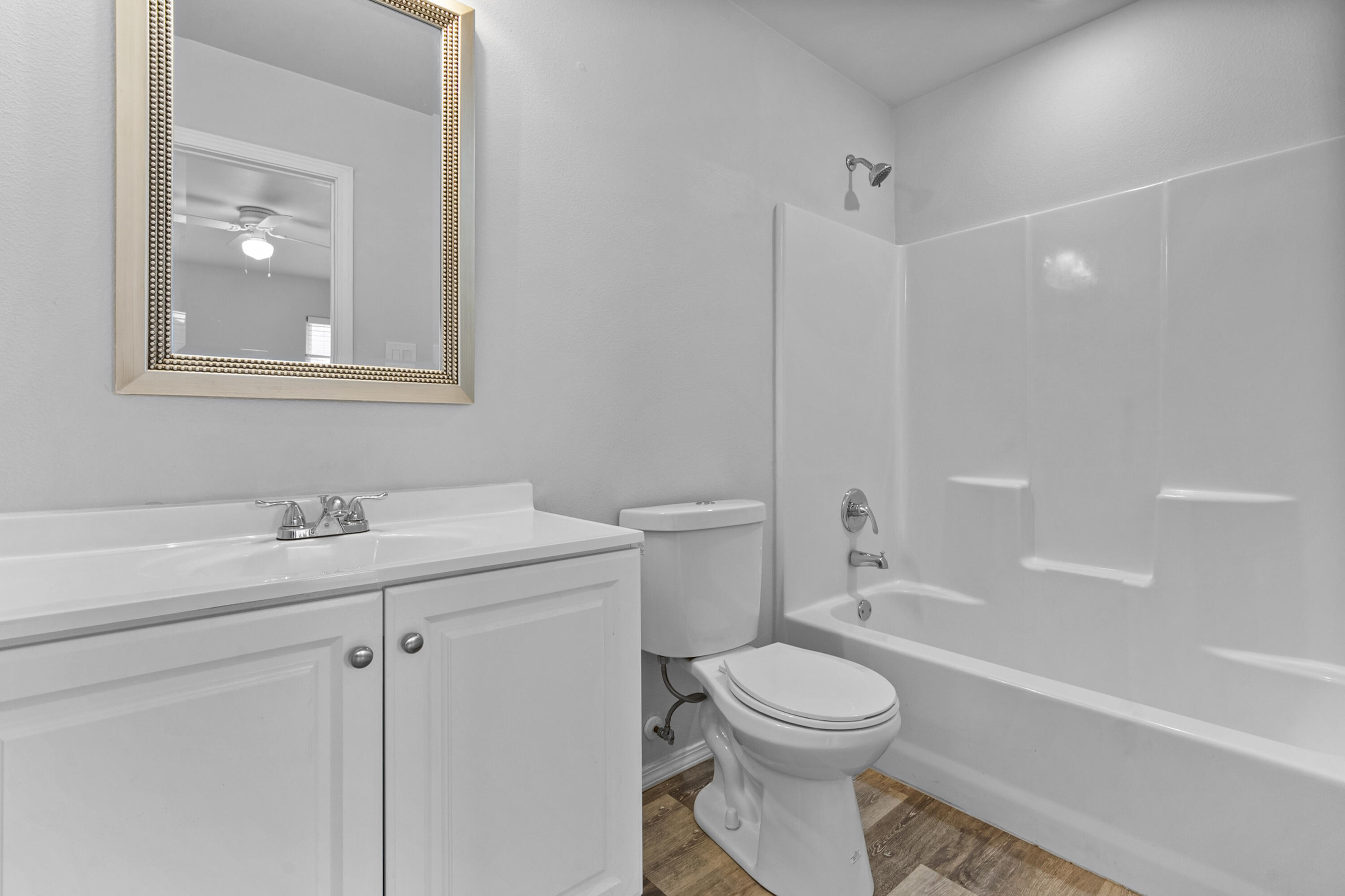 5609 Jarvis Street, Unit B