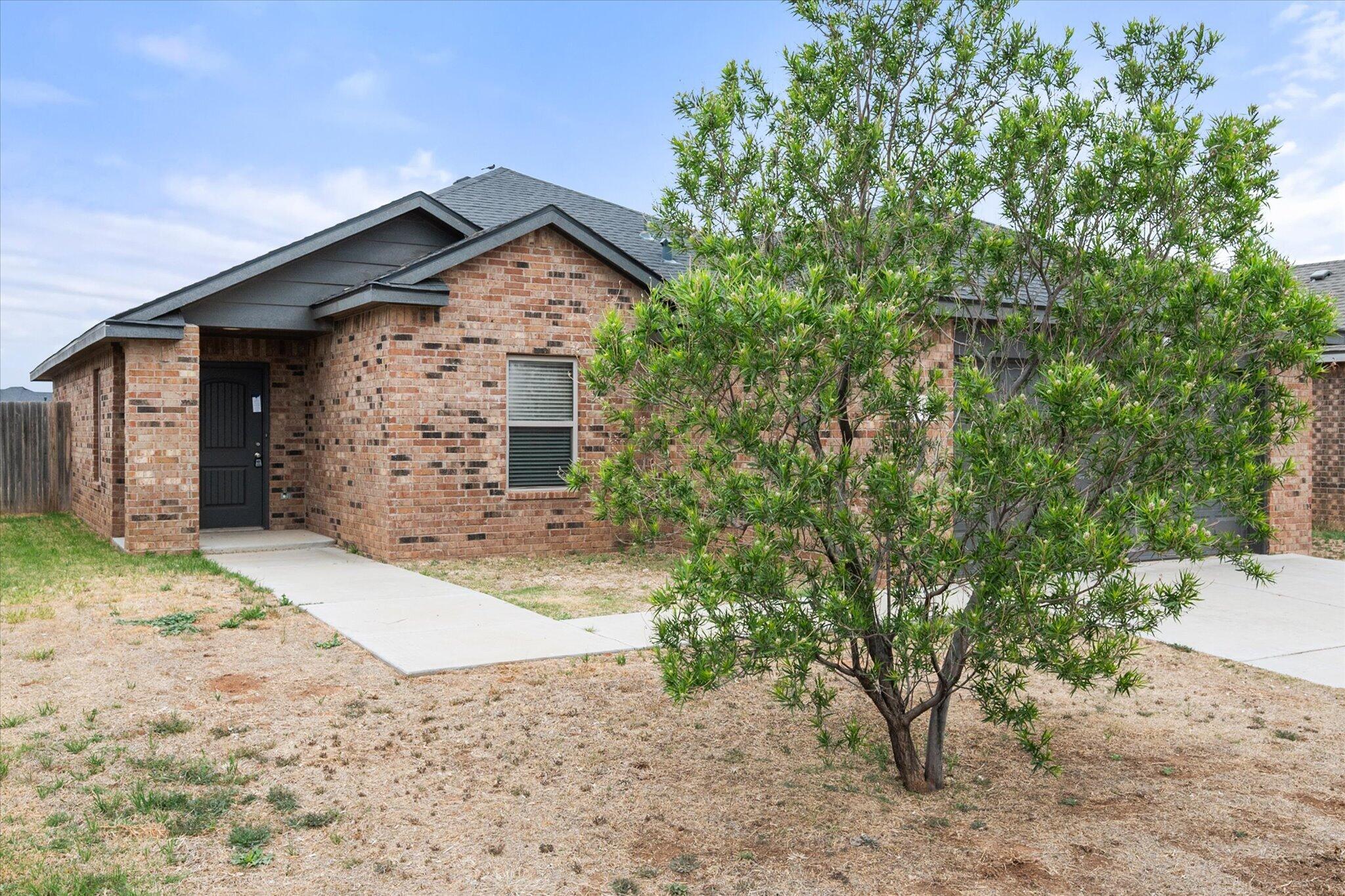 1012 Preston Trail