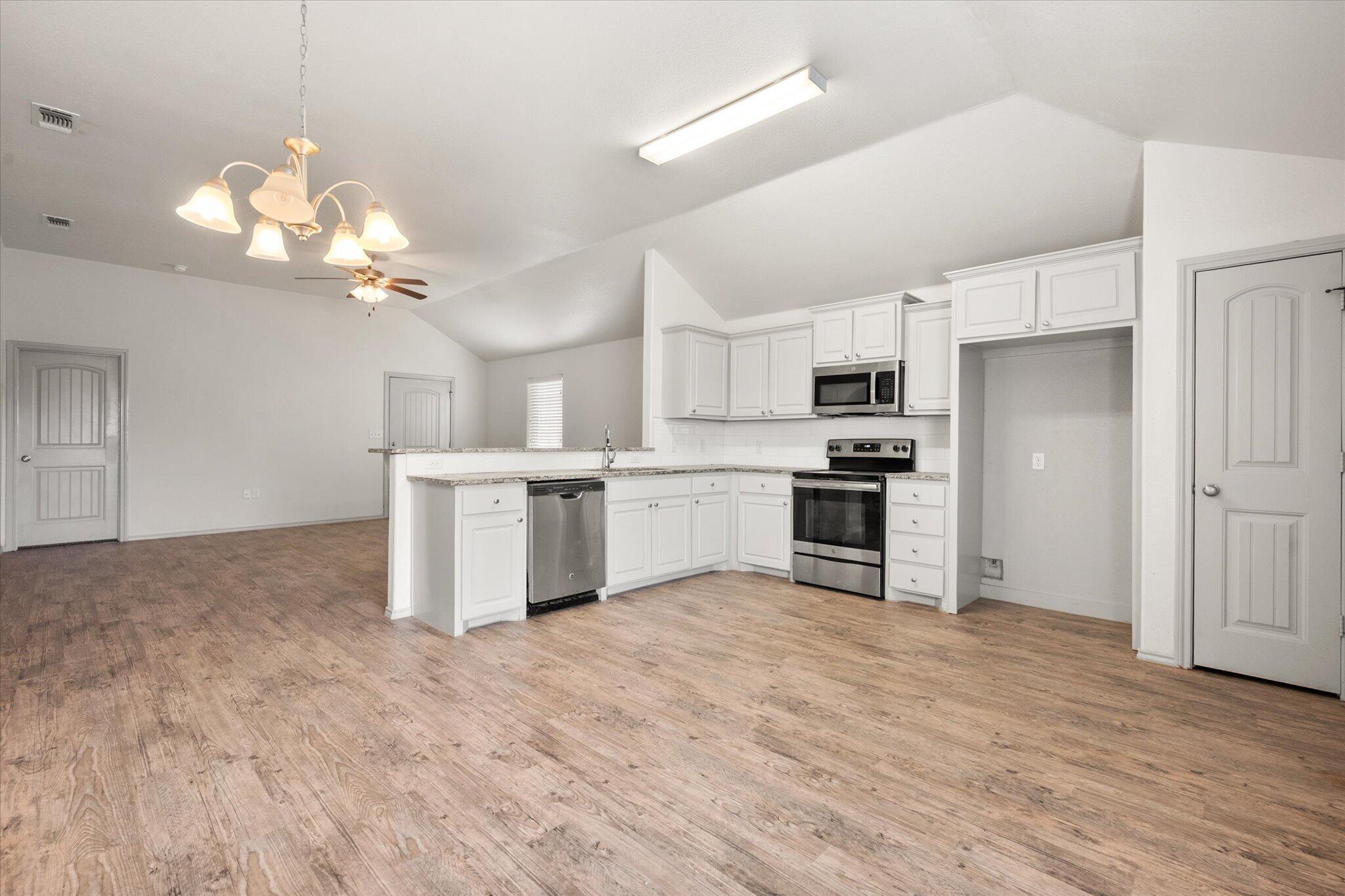 1012 Preston Trail