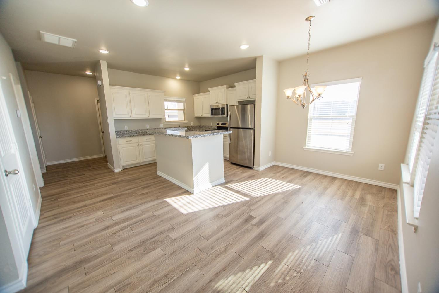 6040 24th Street, APT 17