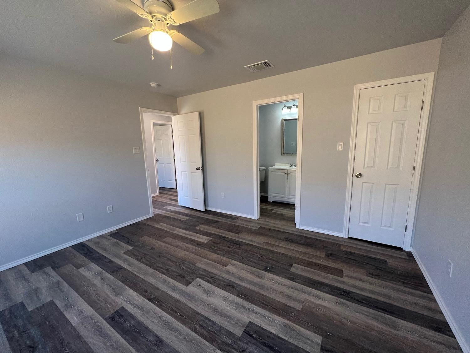 5606 Jarvis Street, Unit B