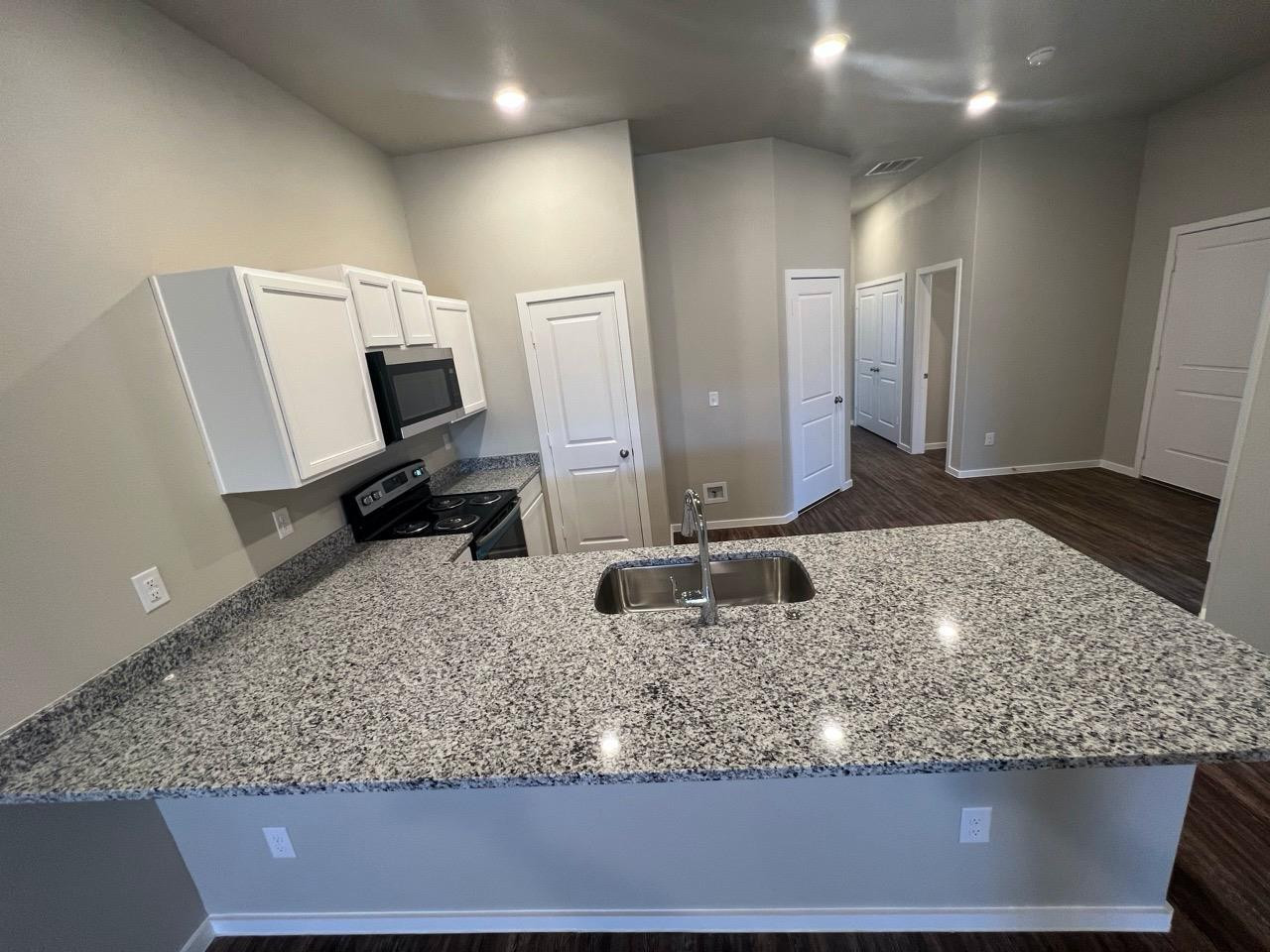 2106 Kokomo Avenue, Unit B