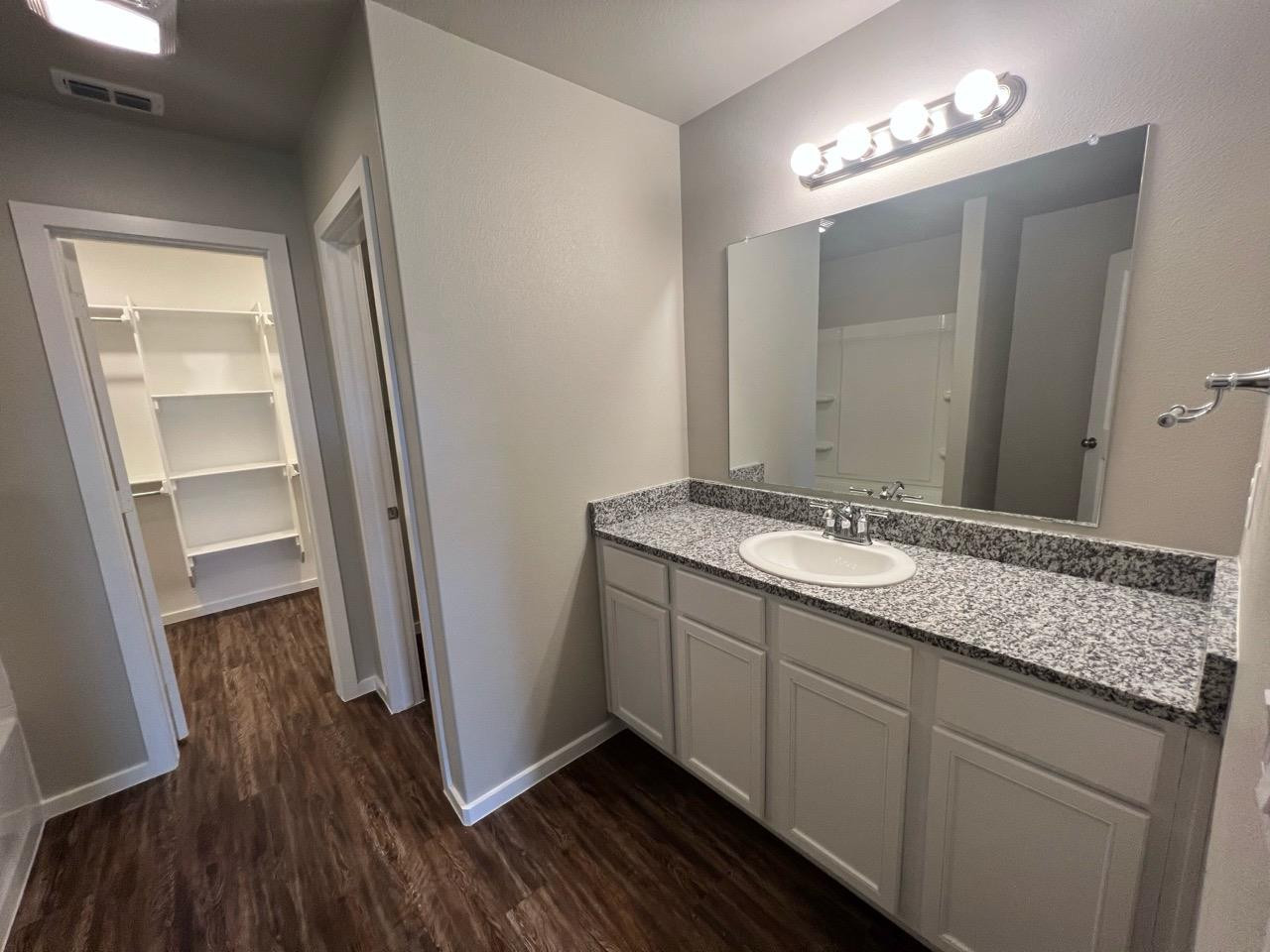 2106 Kokomo Avenue, Unit B