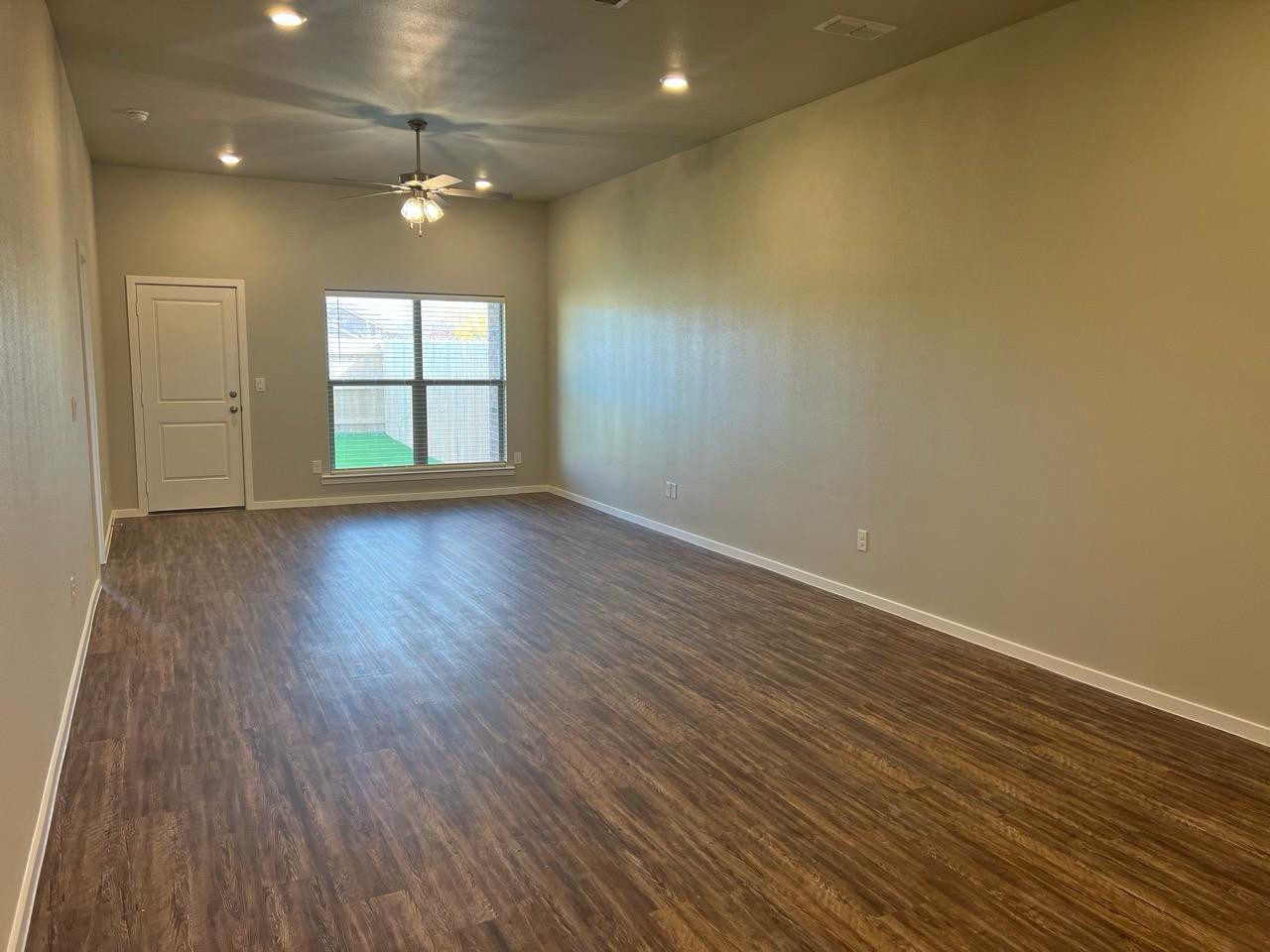 2106 Kokomo Avenue, Unit B