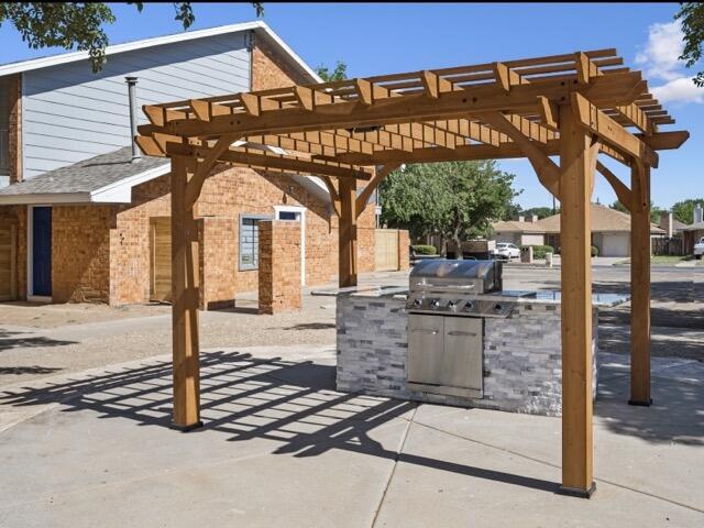 2602 82nd Street, 9