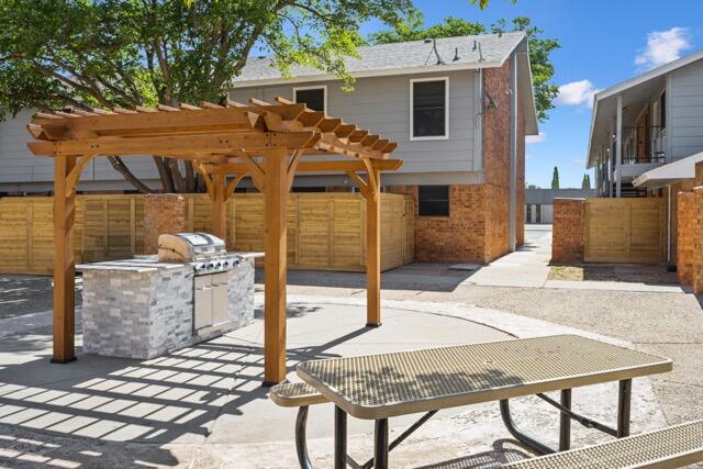 2602 82nd Street, 9