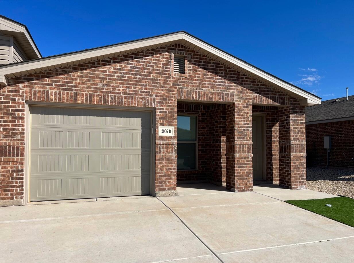 2006 Corpus Avenue, Unit B