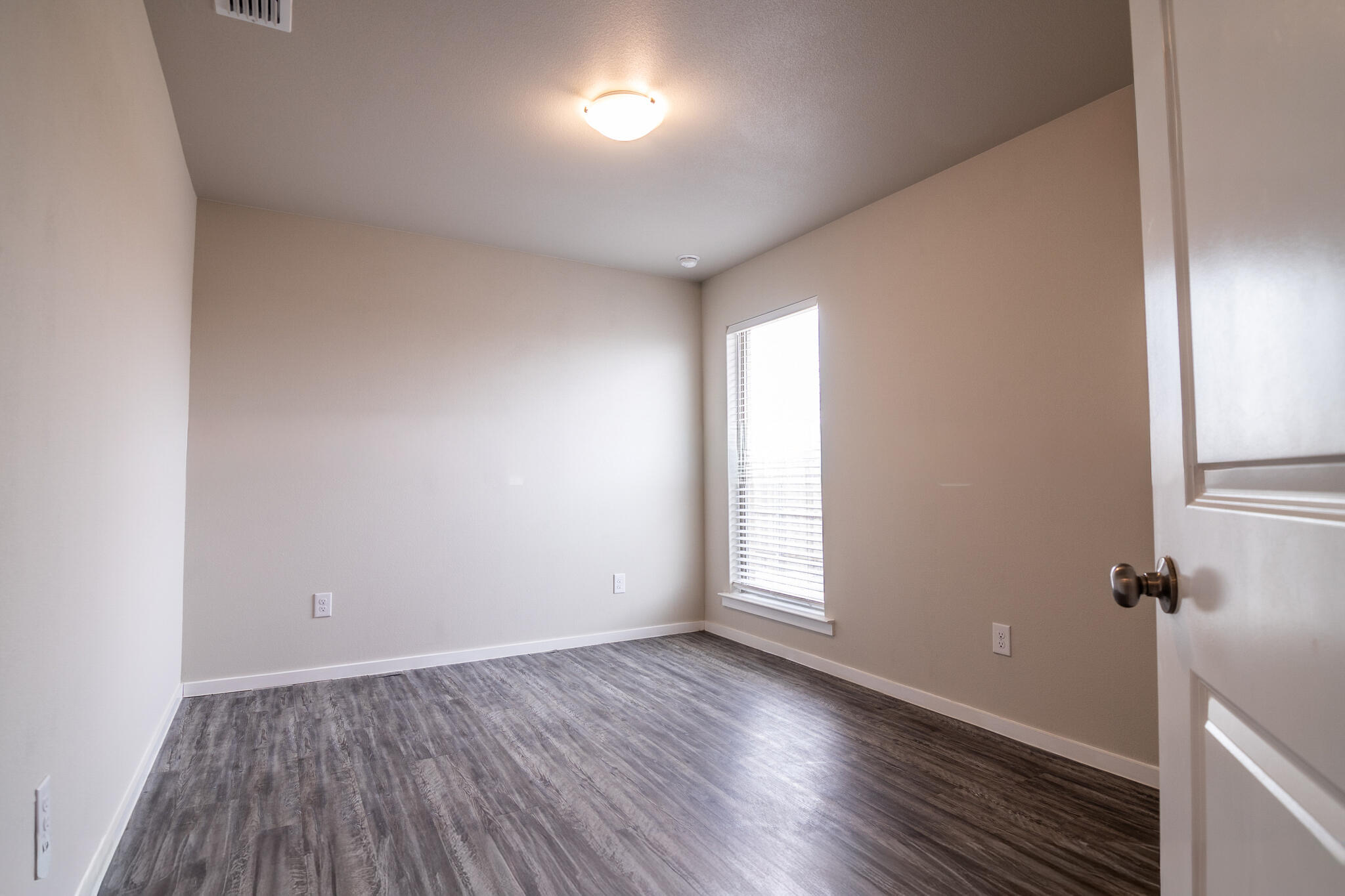 1904 Langford Avenue, Unit B