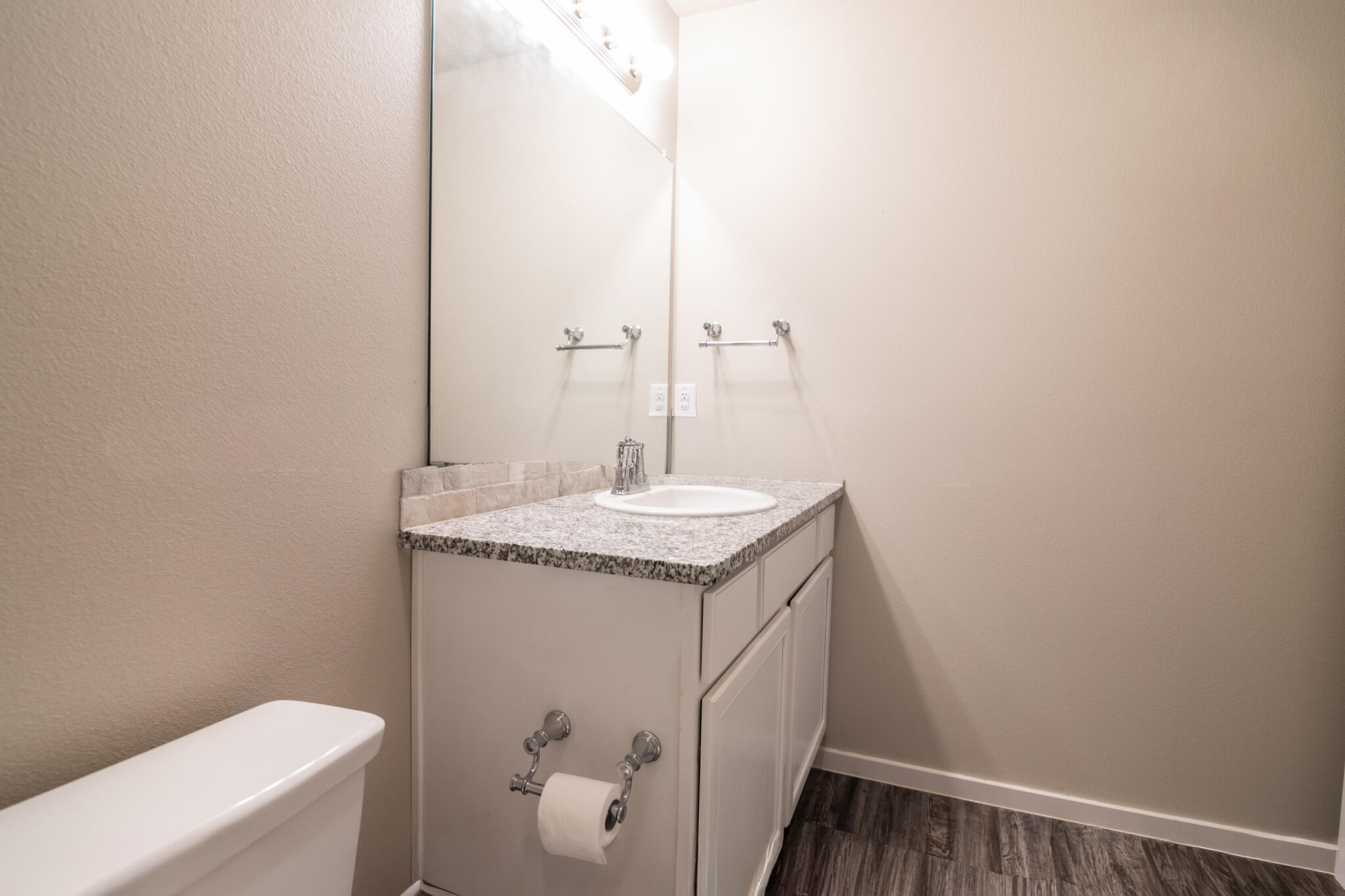 1904 Langford Avenue, Unit B