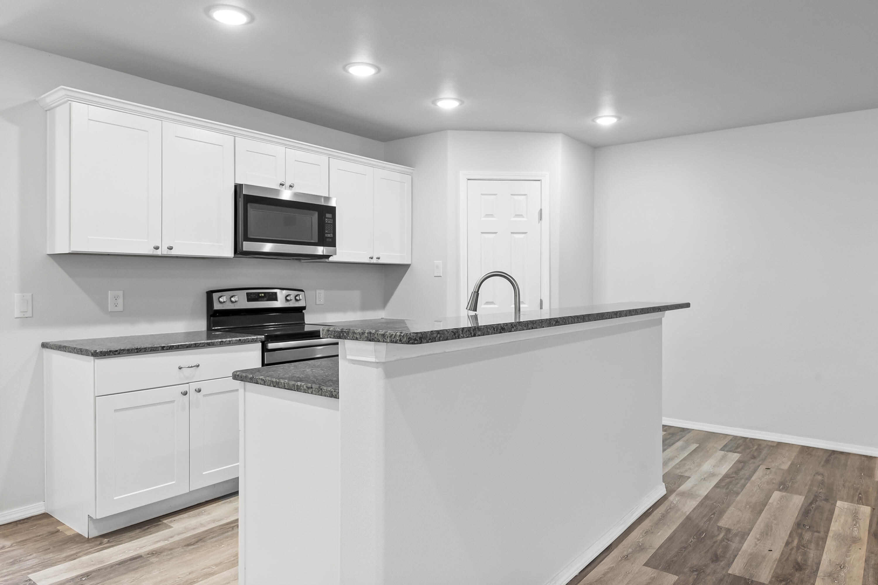 5609 Jarvis Street, Unit B