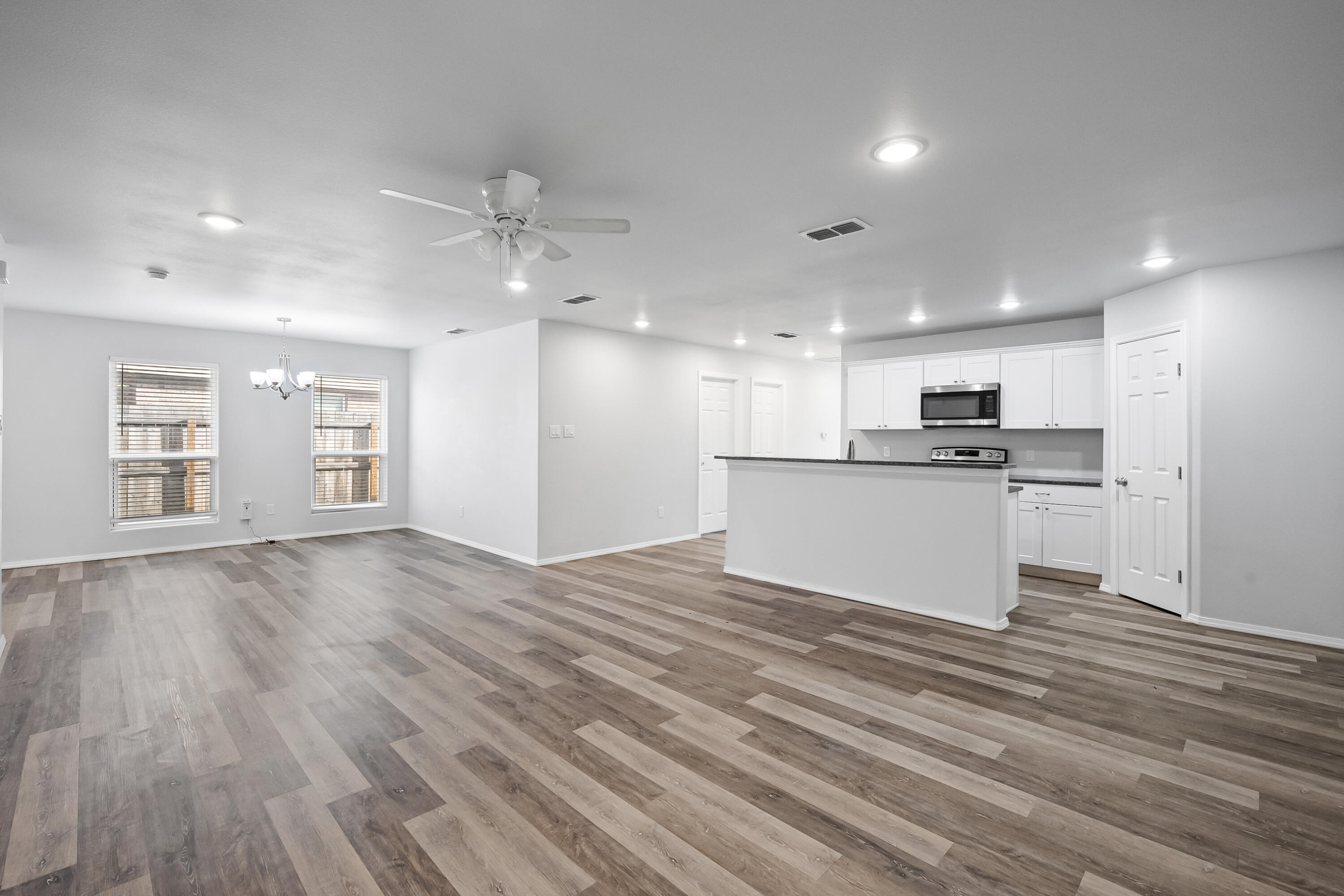 5609 Jarvis Street, Unit B