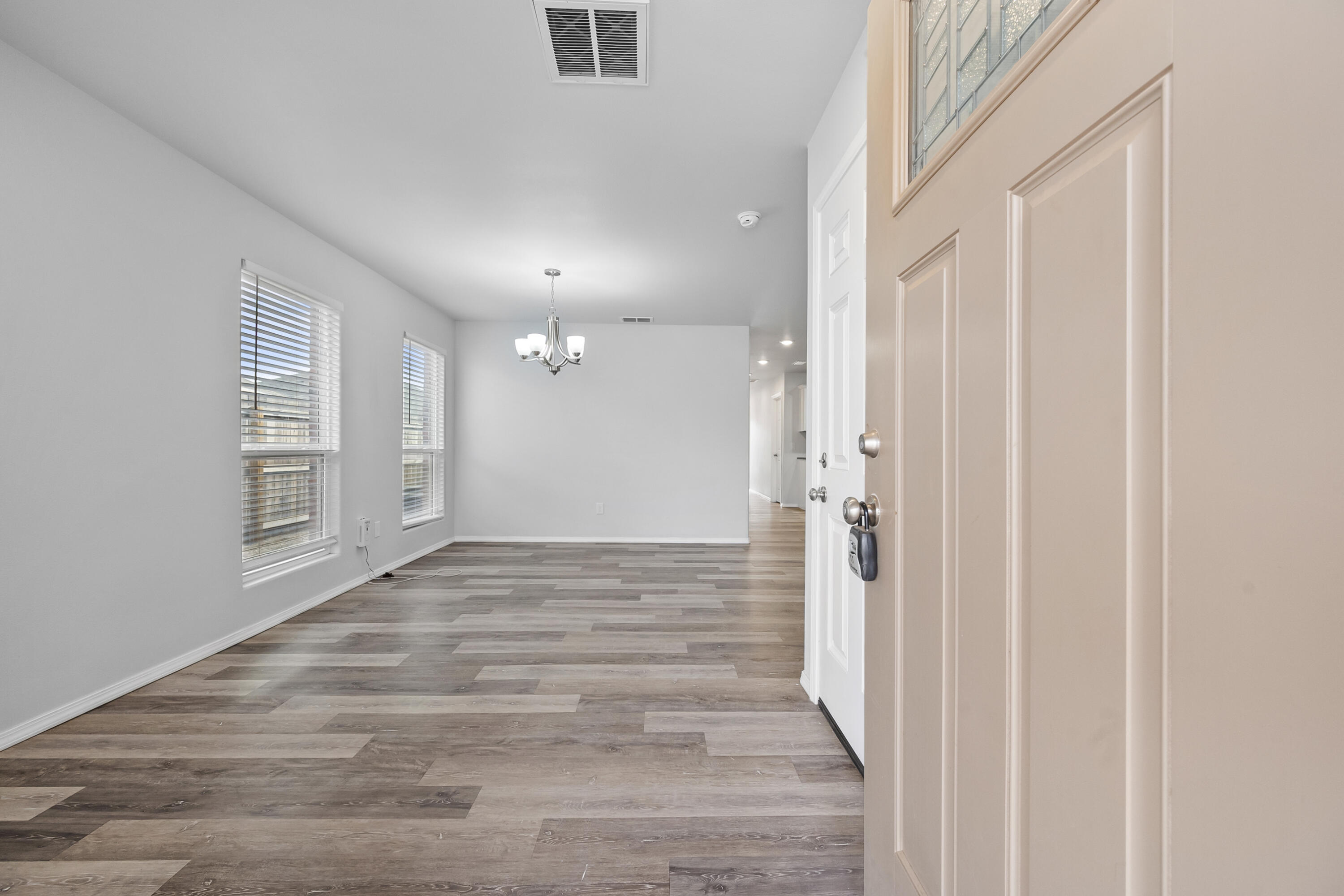 5609 Jarvis Street, Unit B