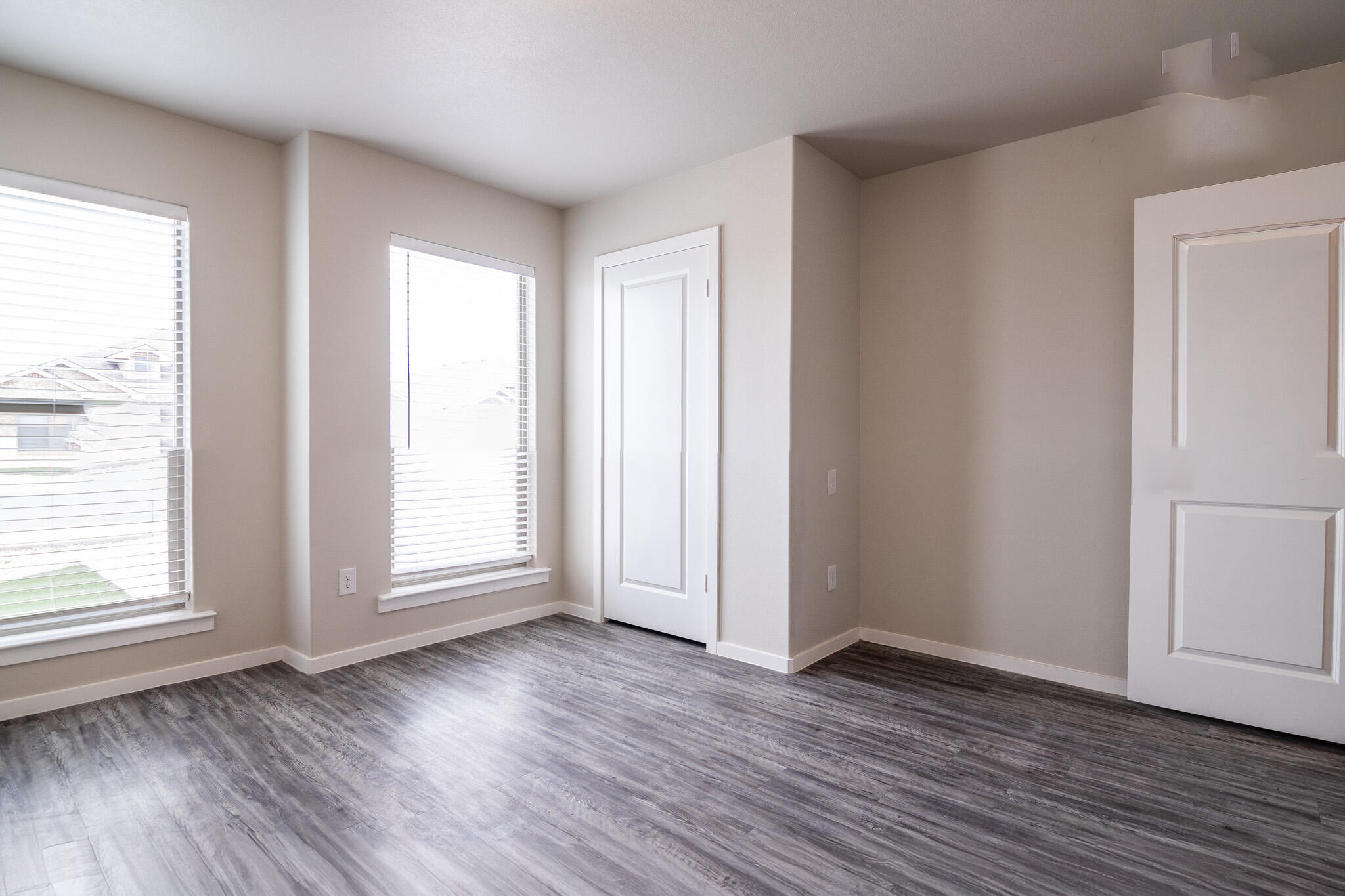 2127 N Texas Avenue, Unit B