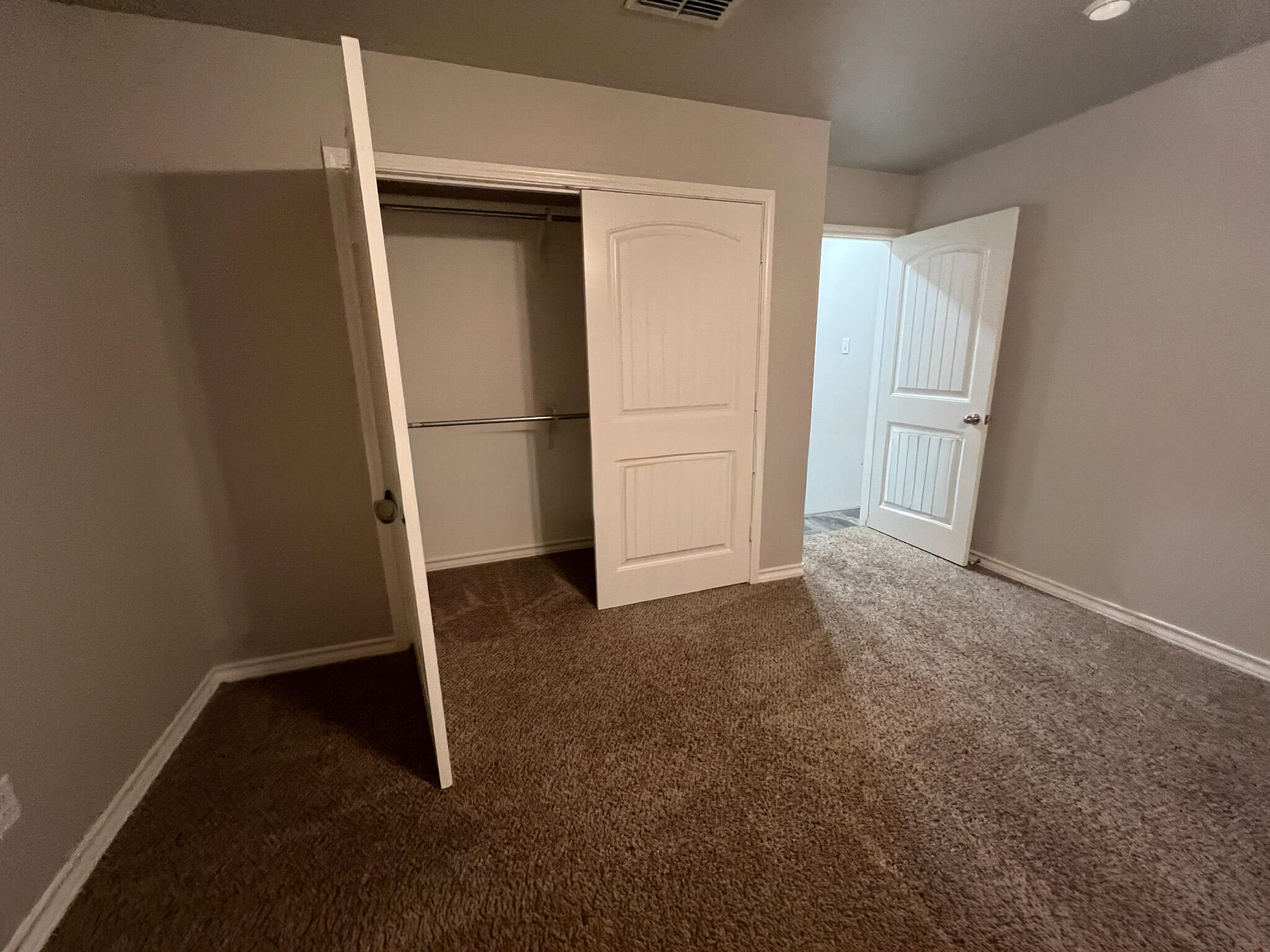6040 24th Street, APT 6