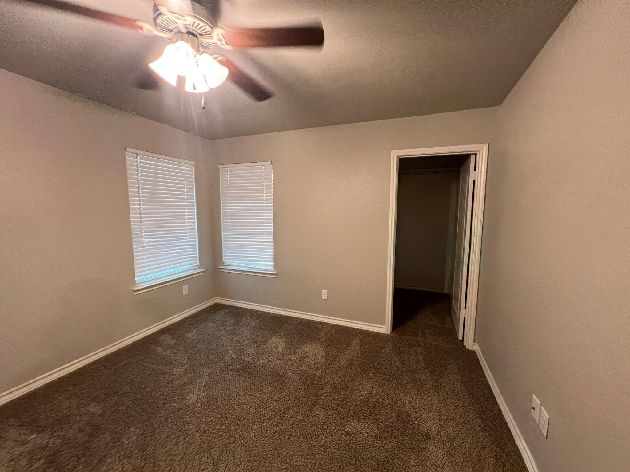 6040 24th Street, APT 6