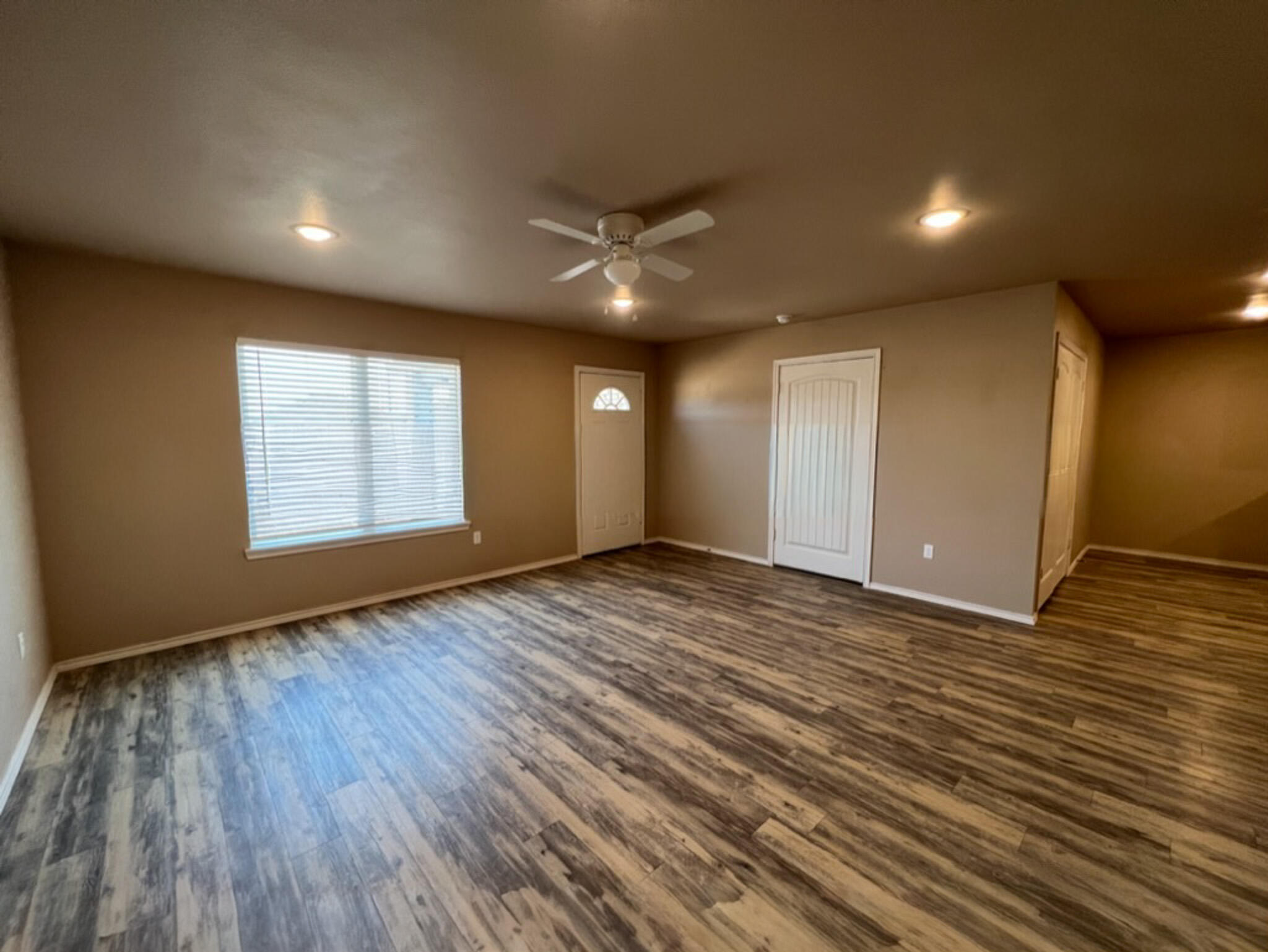 7412 5th Street, UNIT 2