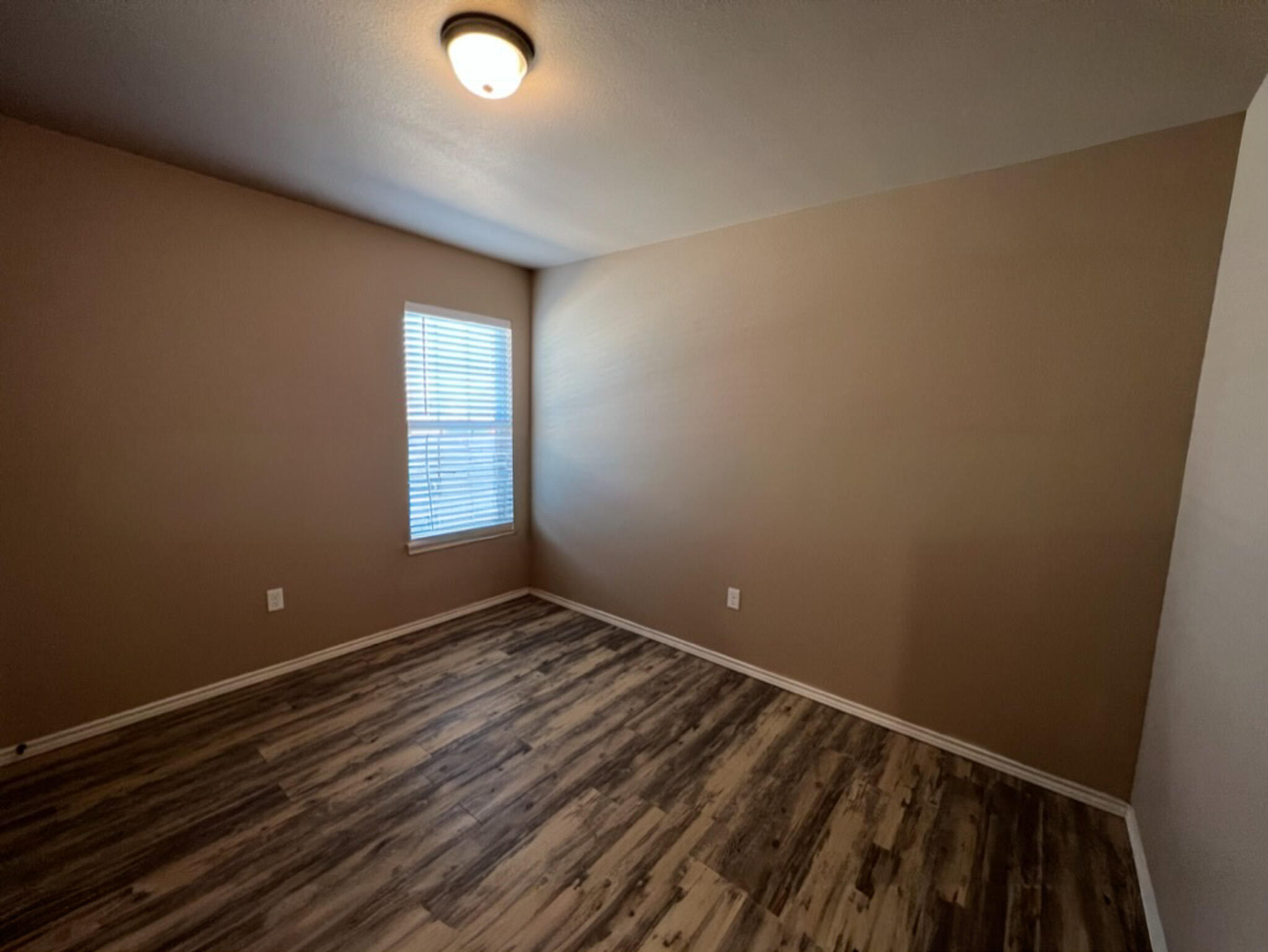 7412 5th Street, UNIT 2