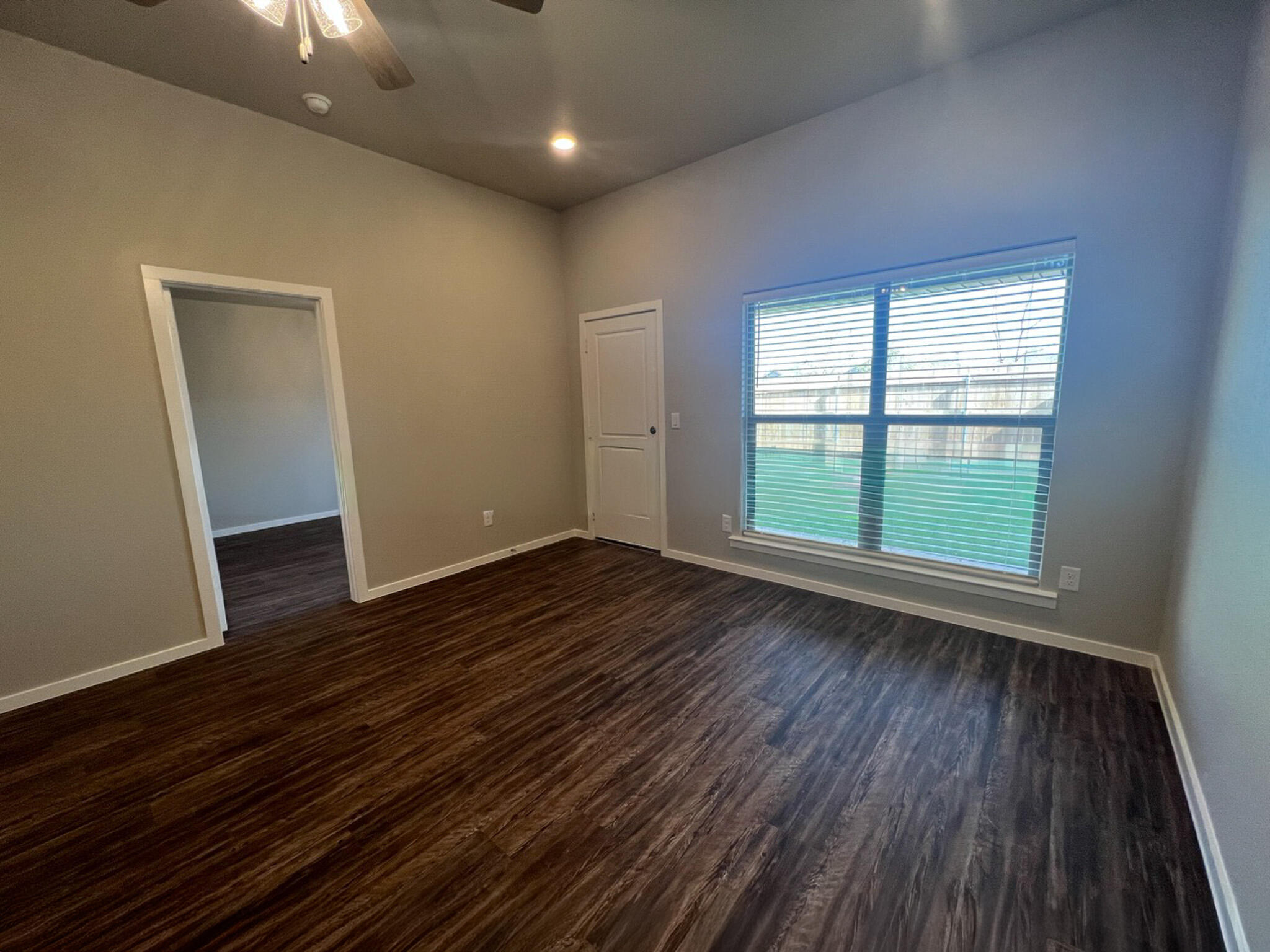 2102 Kokomo Avenue, Unit b