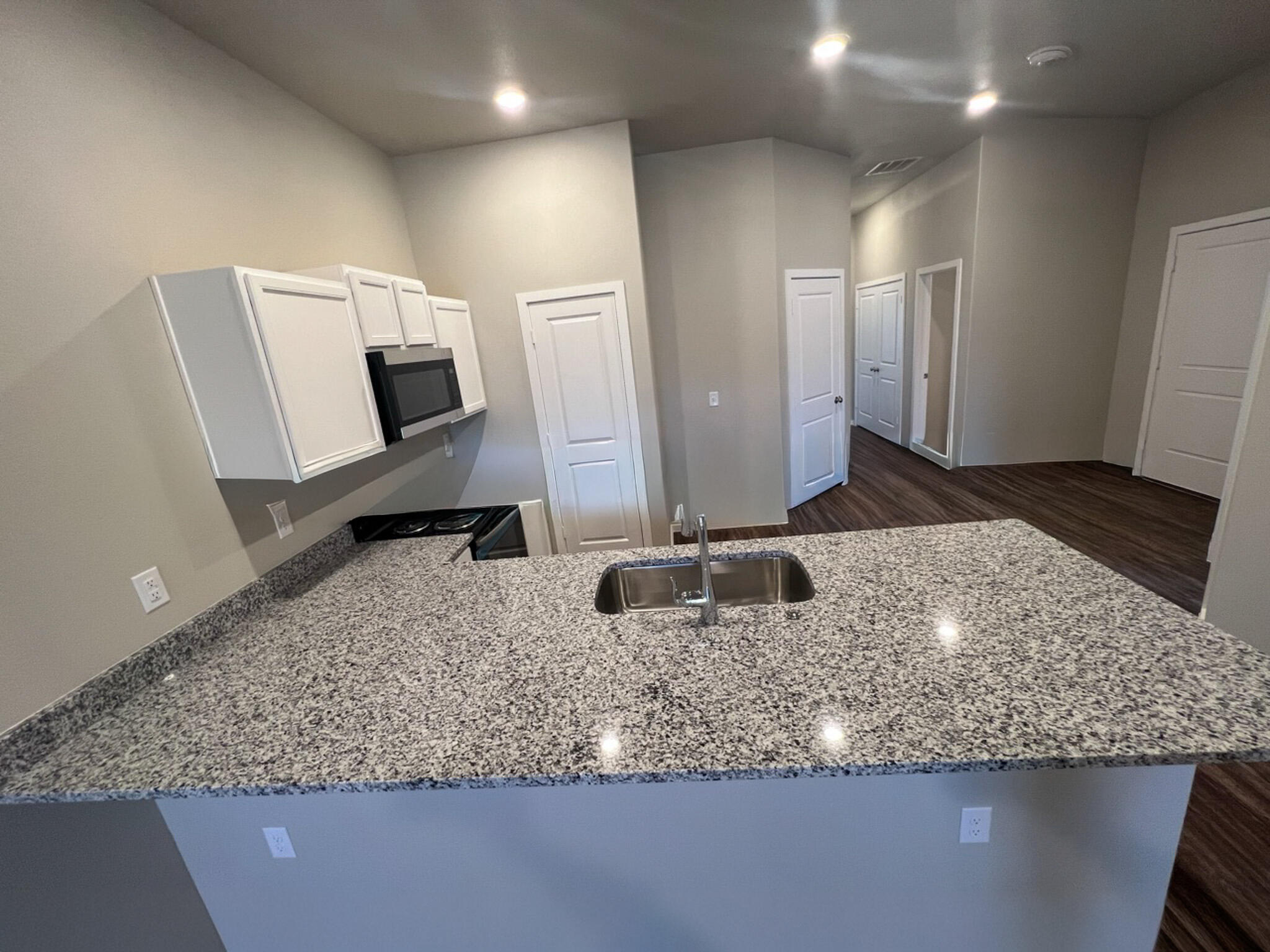 2102 Kokomo Avenue, Unit b