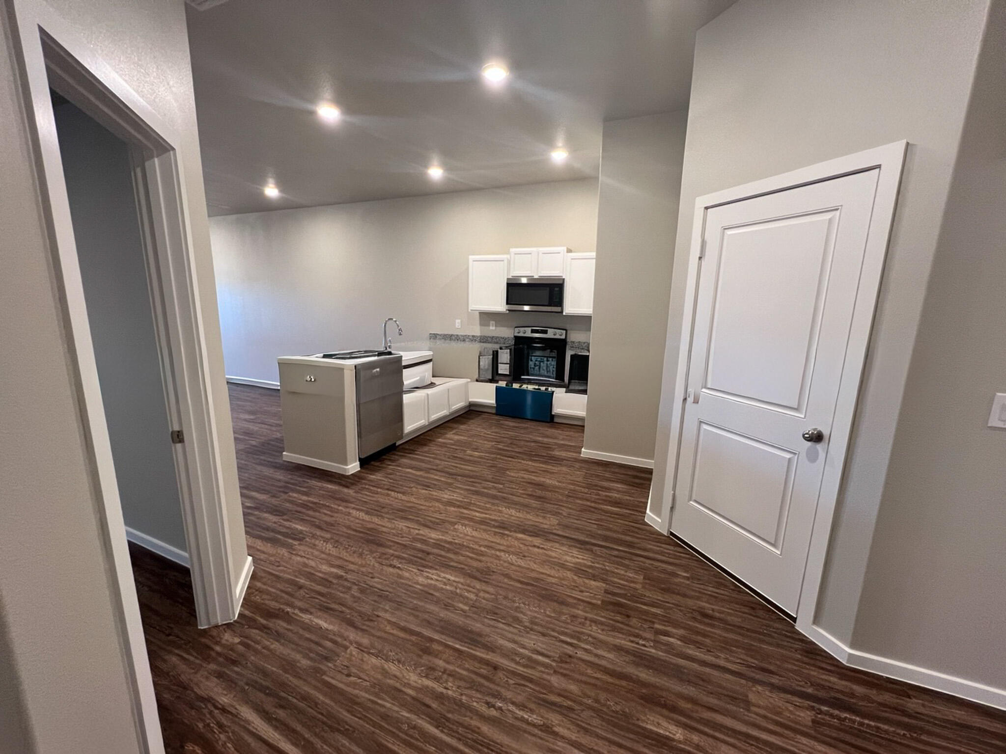 2102 Kokomo Avenue, Unit b